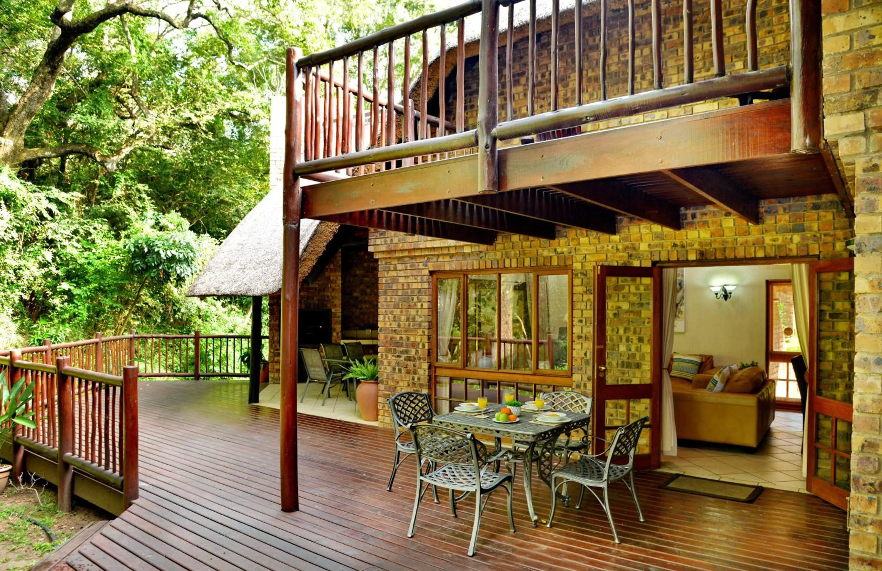 Cambalala - Luxury Units - in Kruger Park Lodge - Serviced Daily, Free Wi-Fi