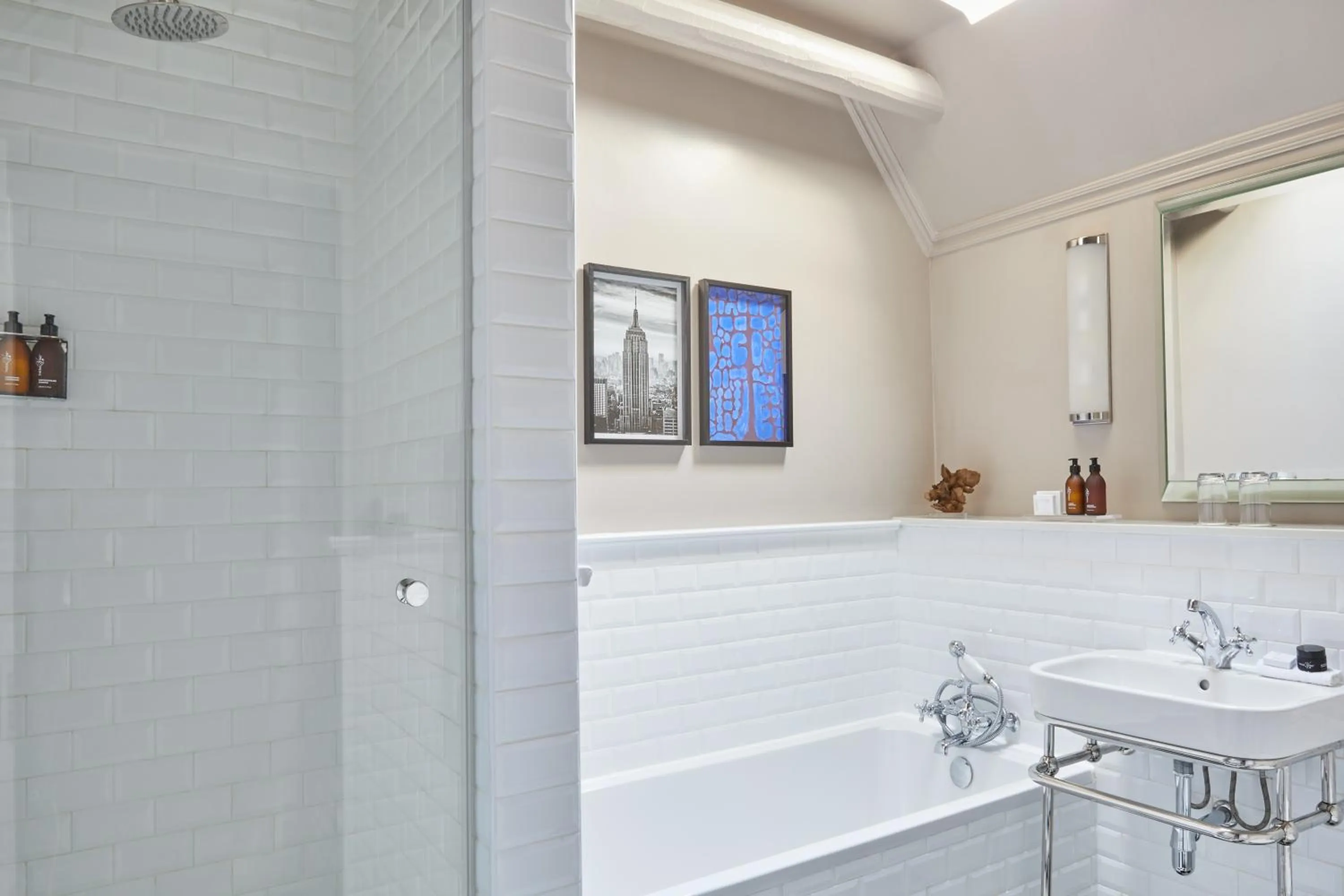 Shower in Erinvale Estate Hotel & Spa