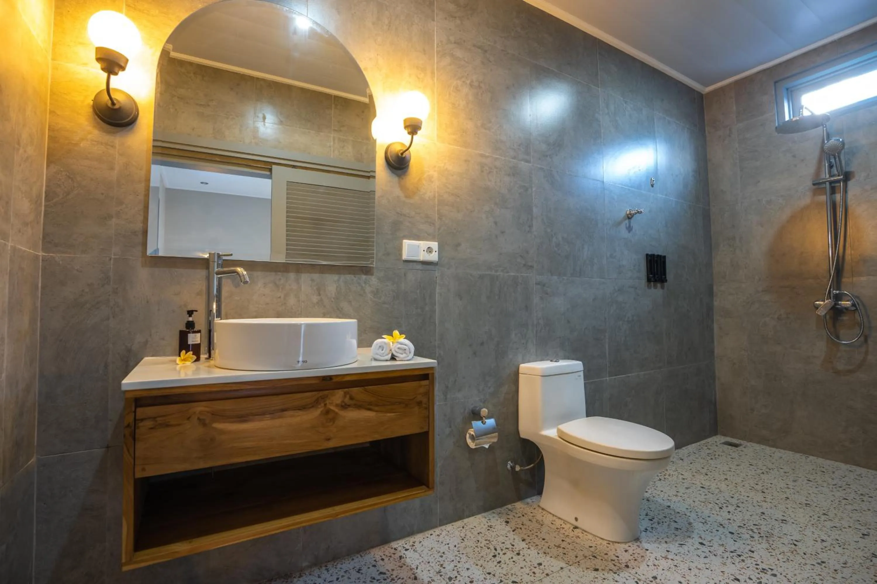 Property building in The Peacock Inn