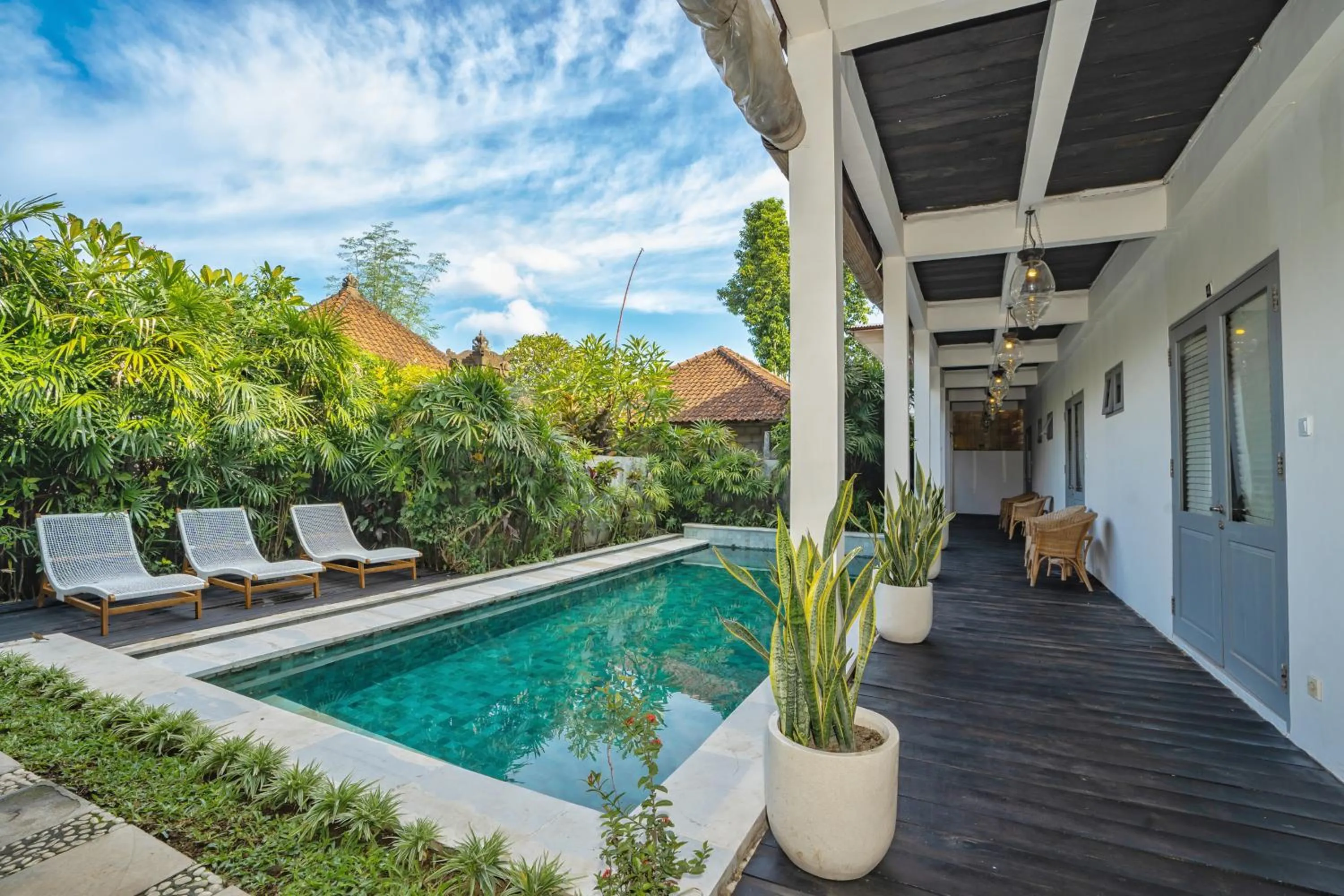 Property building in The Peacock Inn