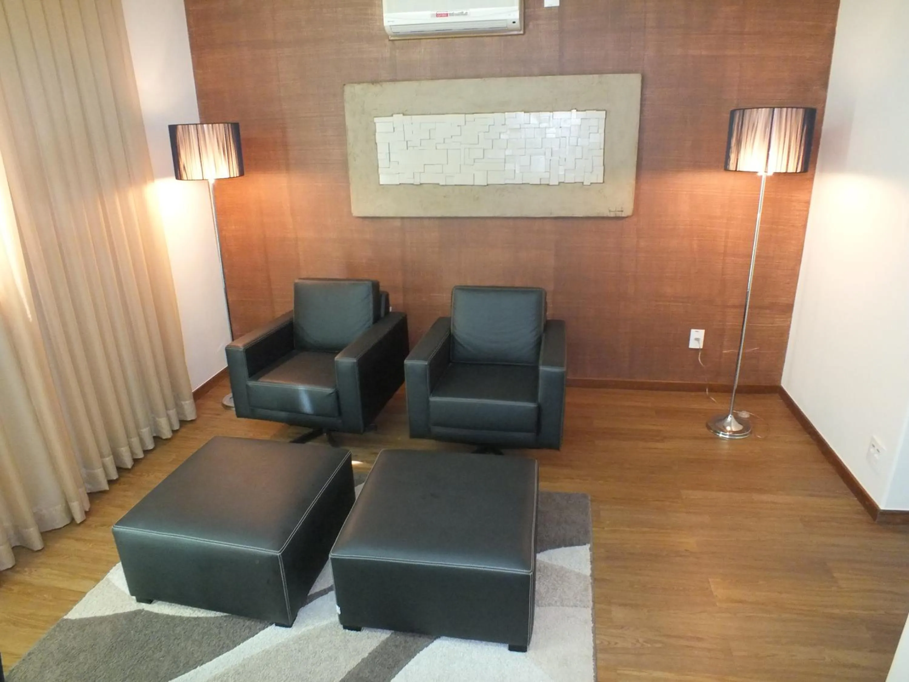 Living room in JB Palace Hotel