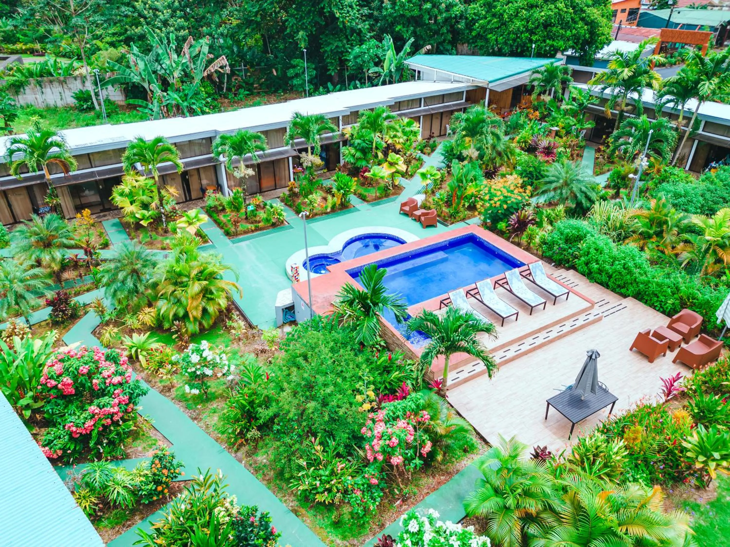 Swimming pool in Hotel Secreto La Fortuna