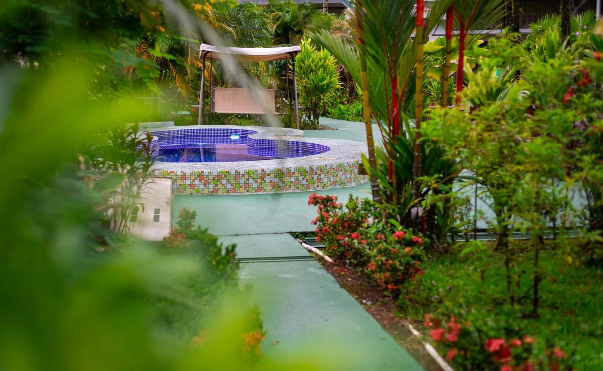 Garden view in Hotel Secreto La Fortuna