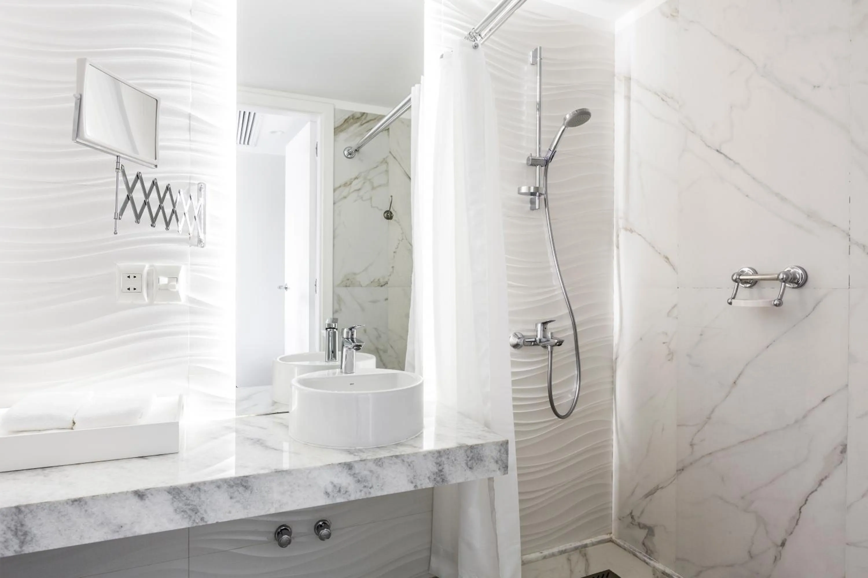 Bathroom in Hub Hotel Asuncion