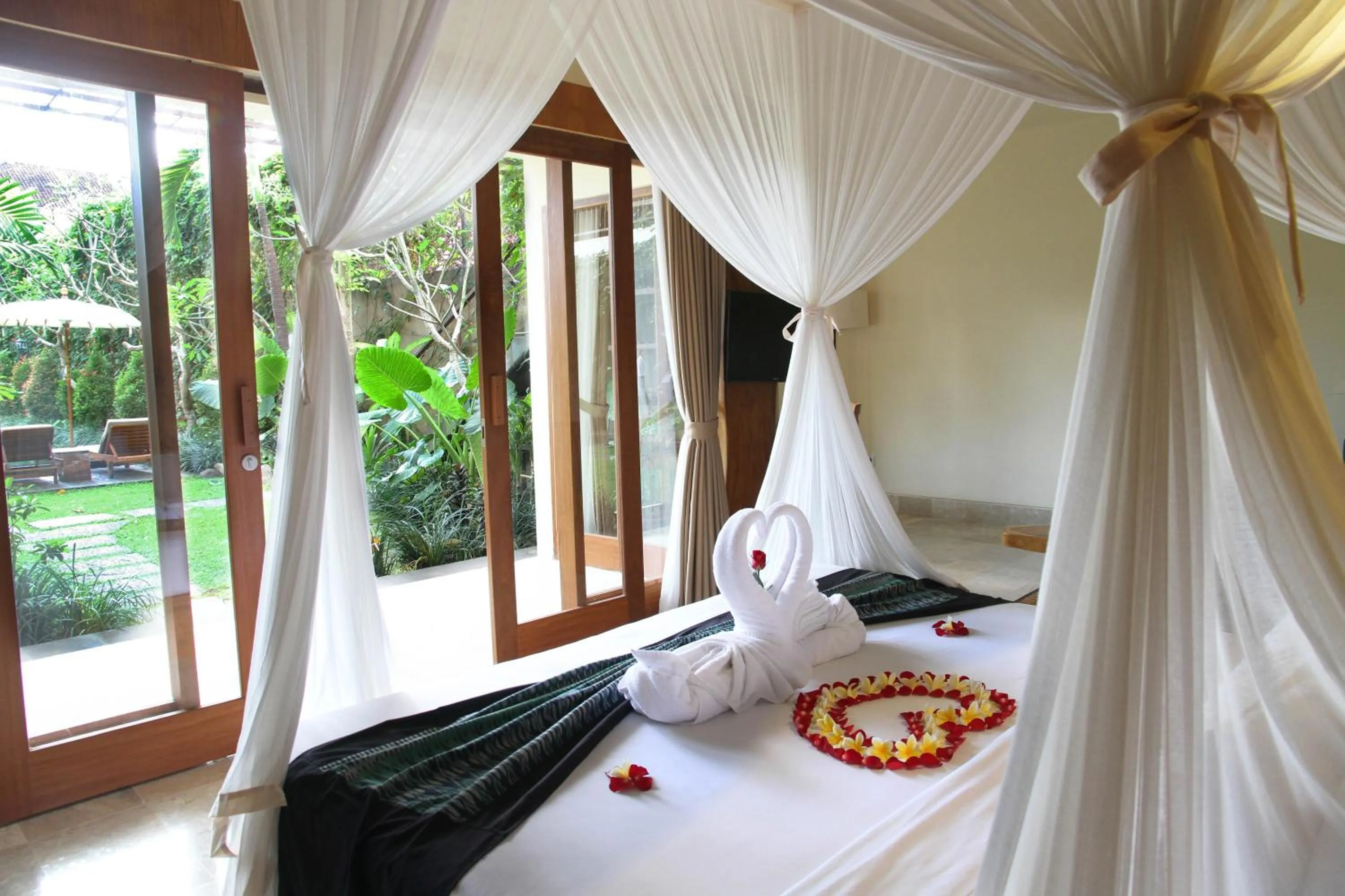 Bedroom, Bed in Sapodilla Ubud