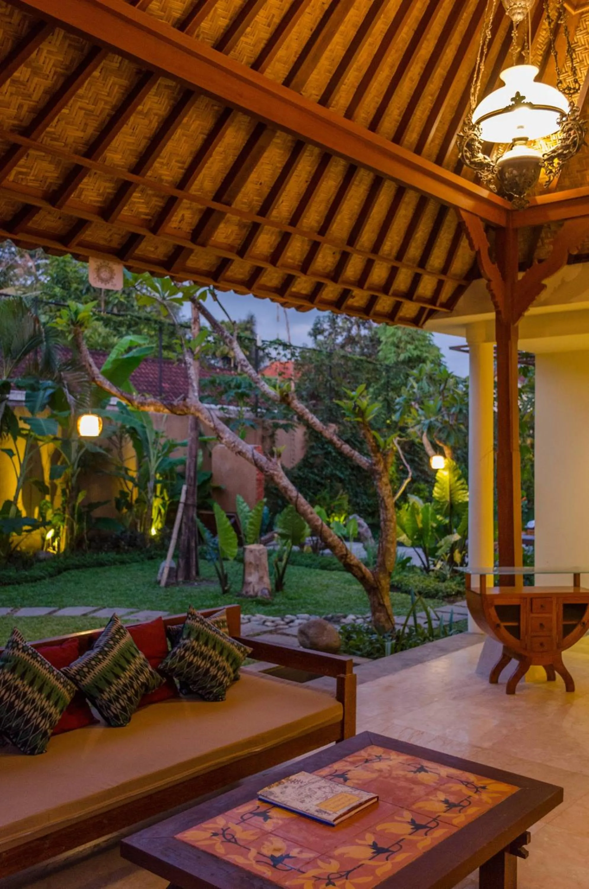 Library in Sapodilla Ubud