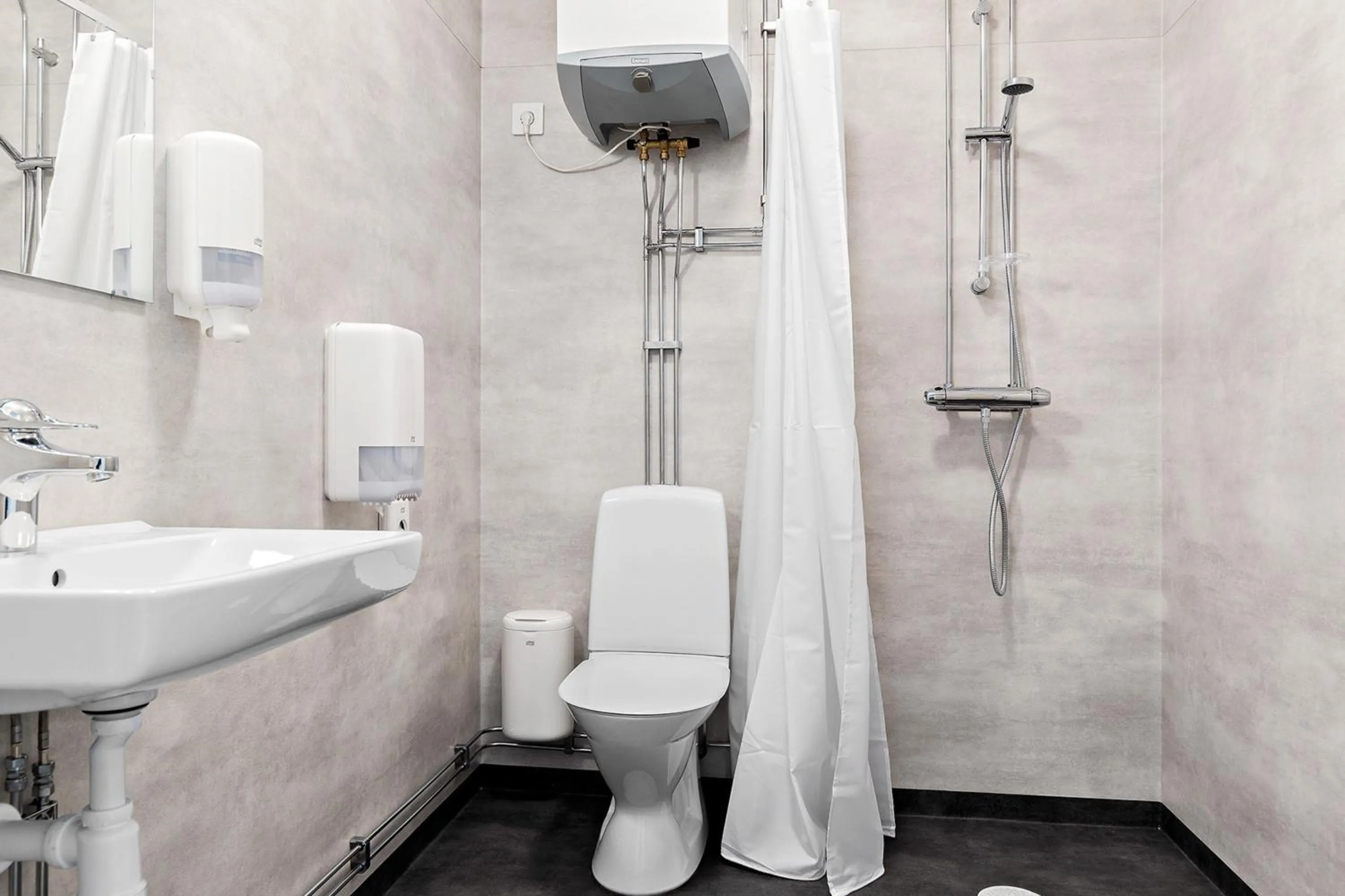 Shower in First Camp Åhus-Kristianstad