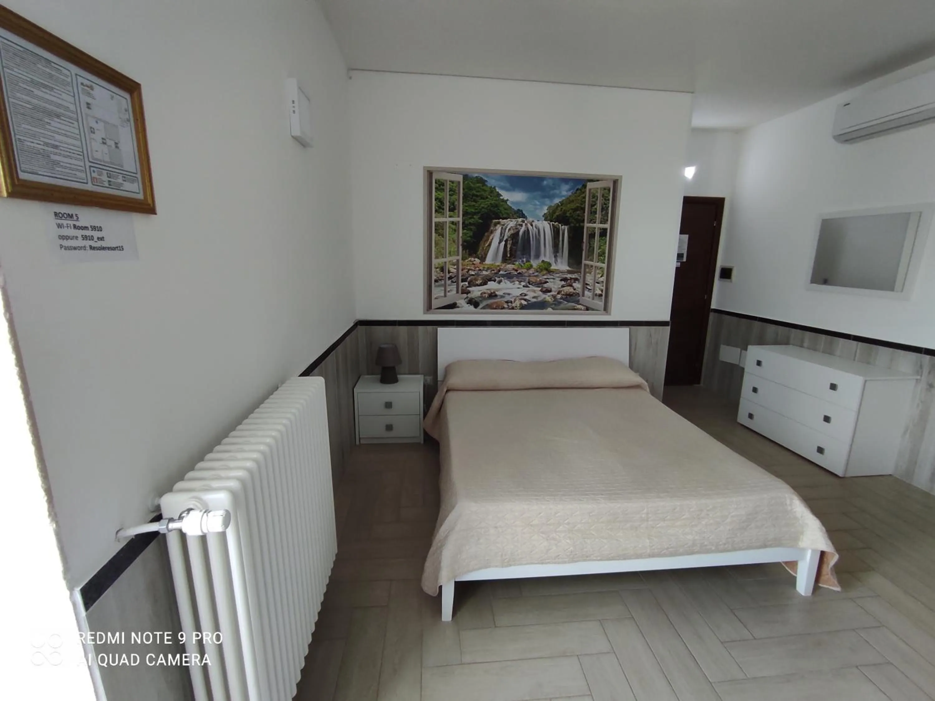 Bedroom, Bed in Re Sole Resort&Spa