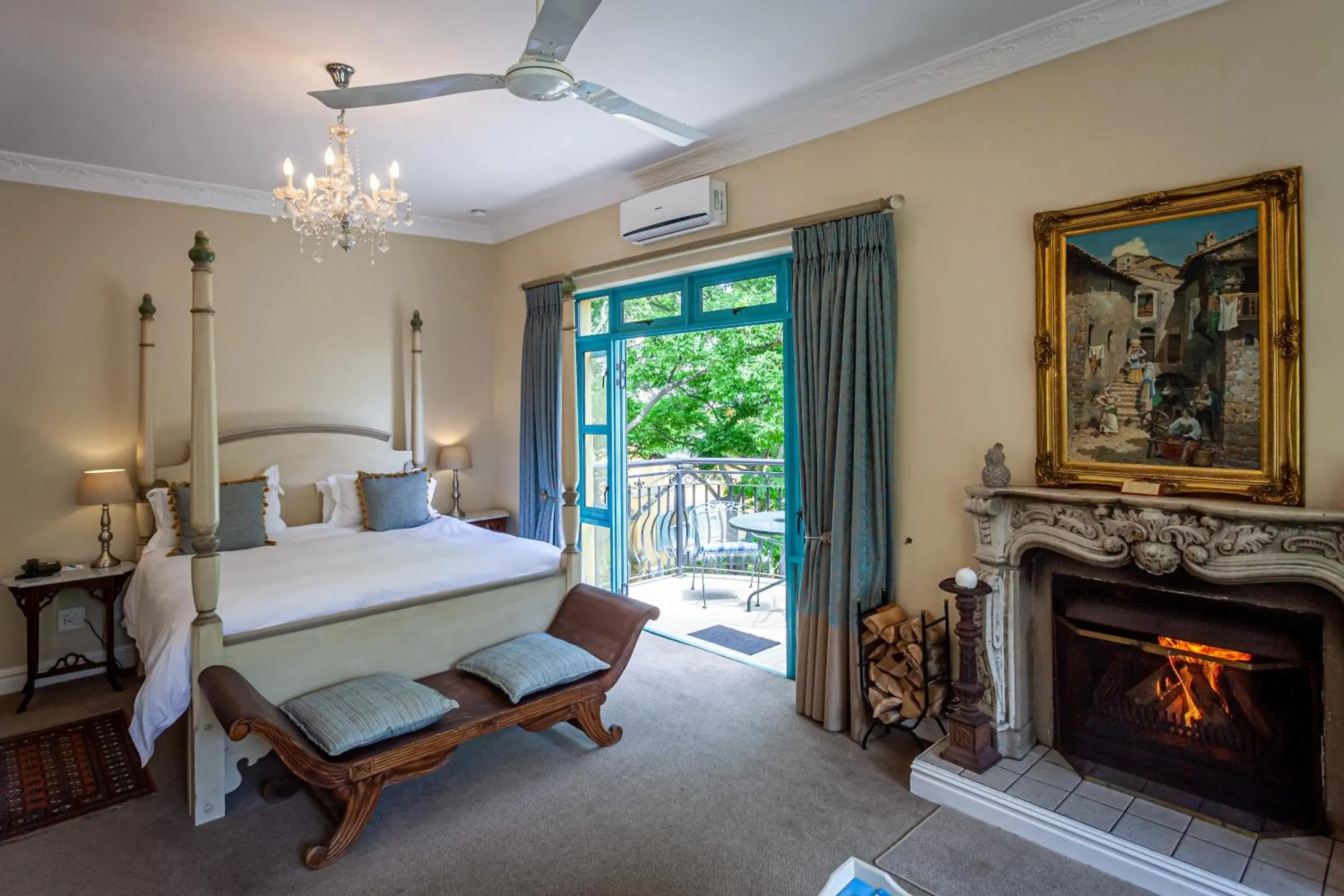 Luxury Room in Franschhoek Country House & Villas Luxury Room in Franschhoek Country House & Villas