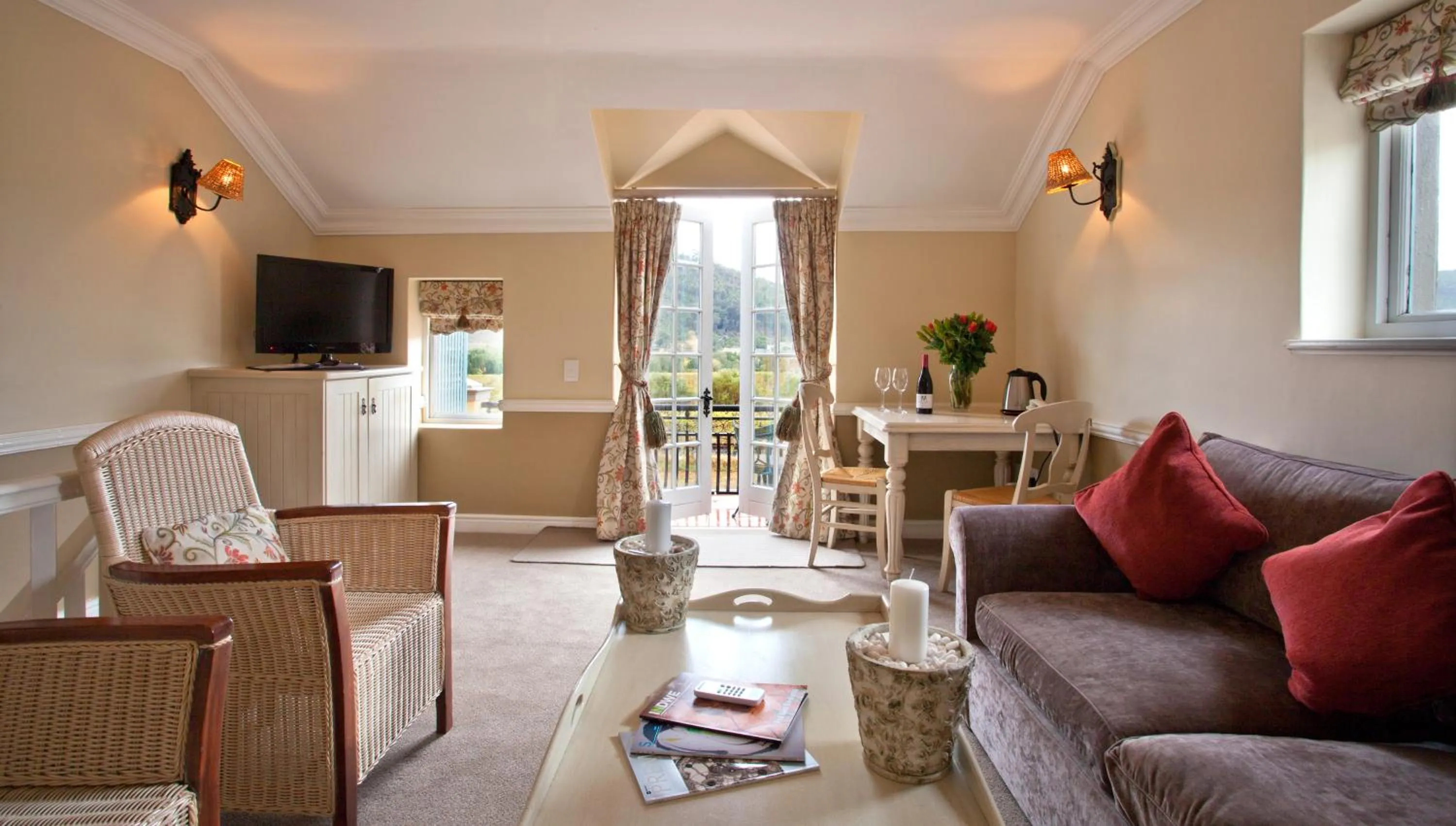Living room in Franschhoek Country House & Villas