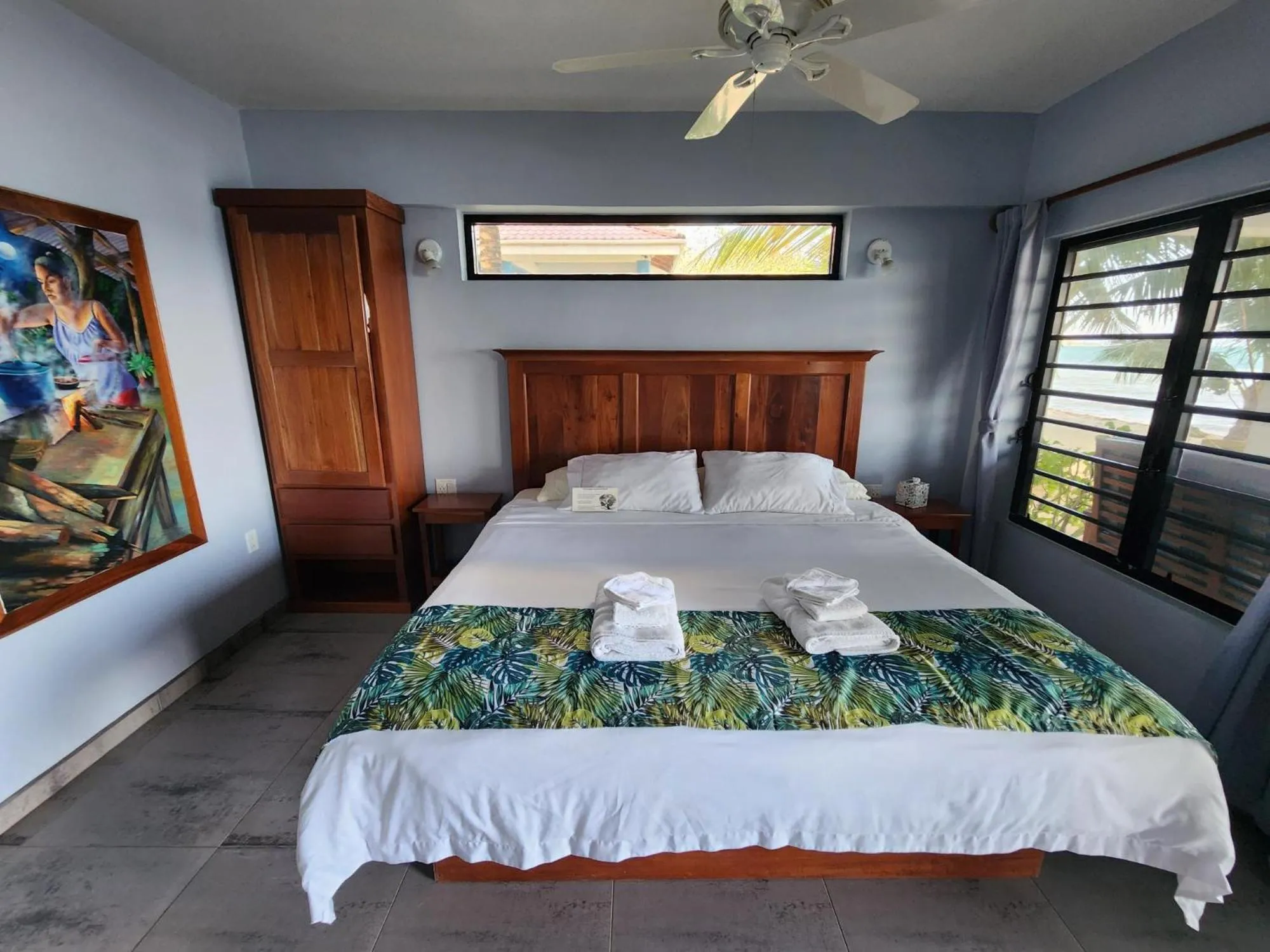 Bedroom, Bed in Maya Beach Hotel