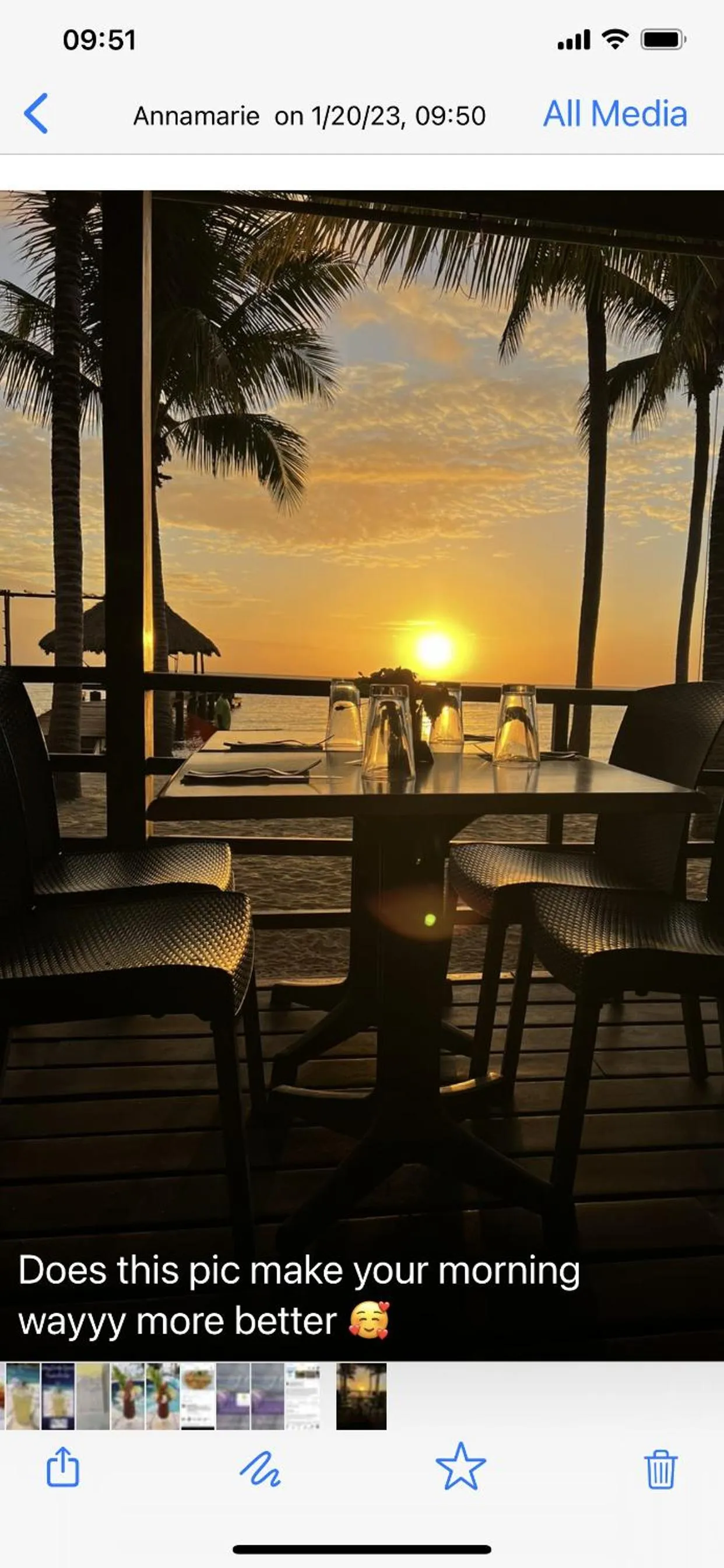 Restaurant/places to eat in Maya Beach Hotel