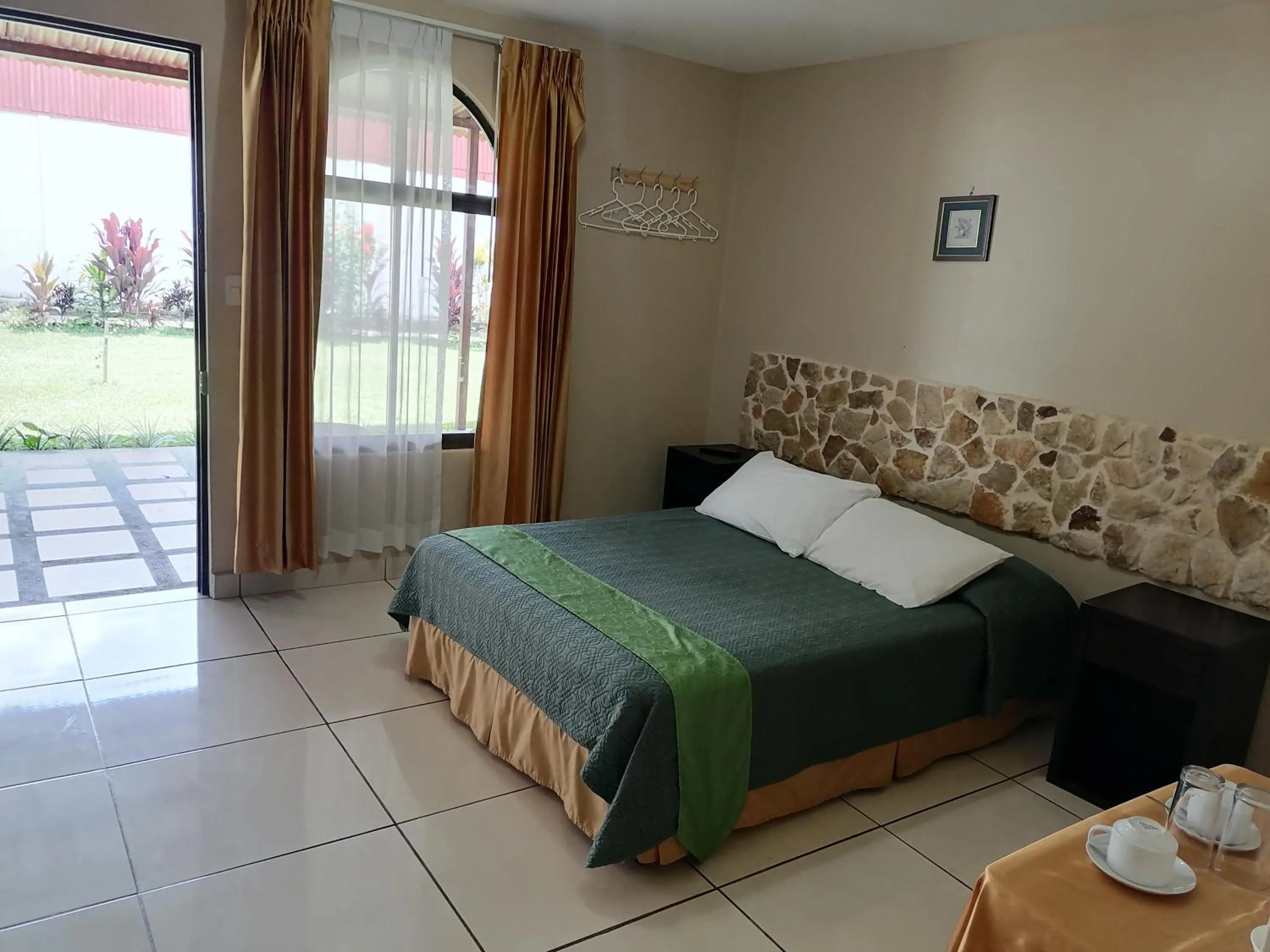 Bed in Hotel Cibeles Resort