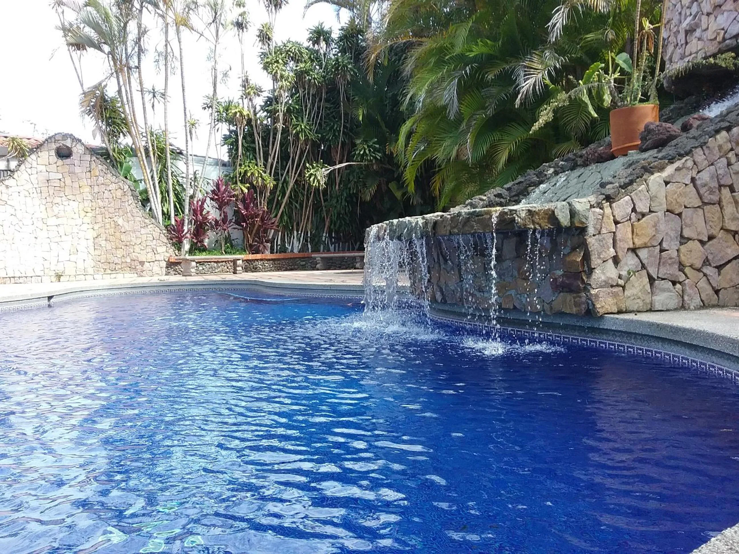 Swimming pool in Hotel Cibeles Resort