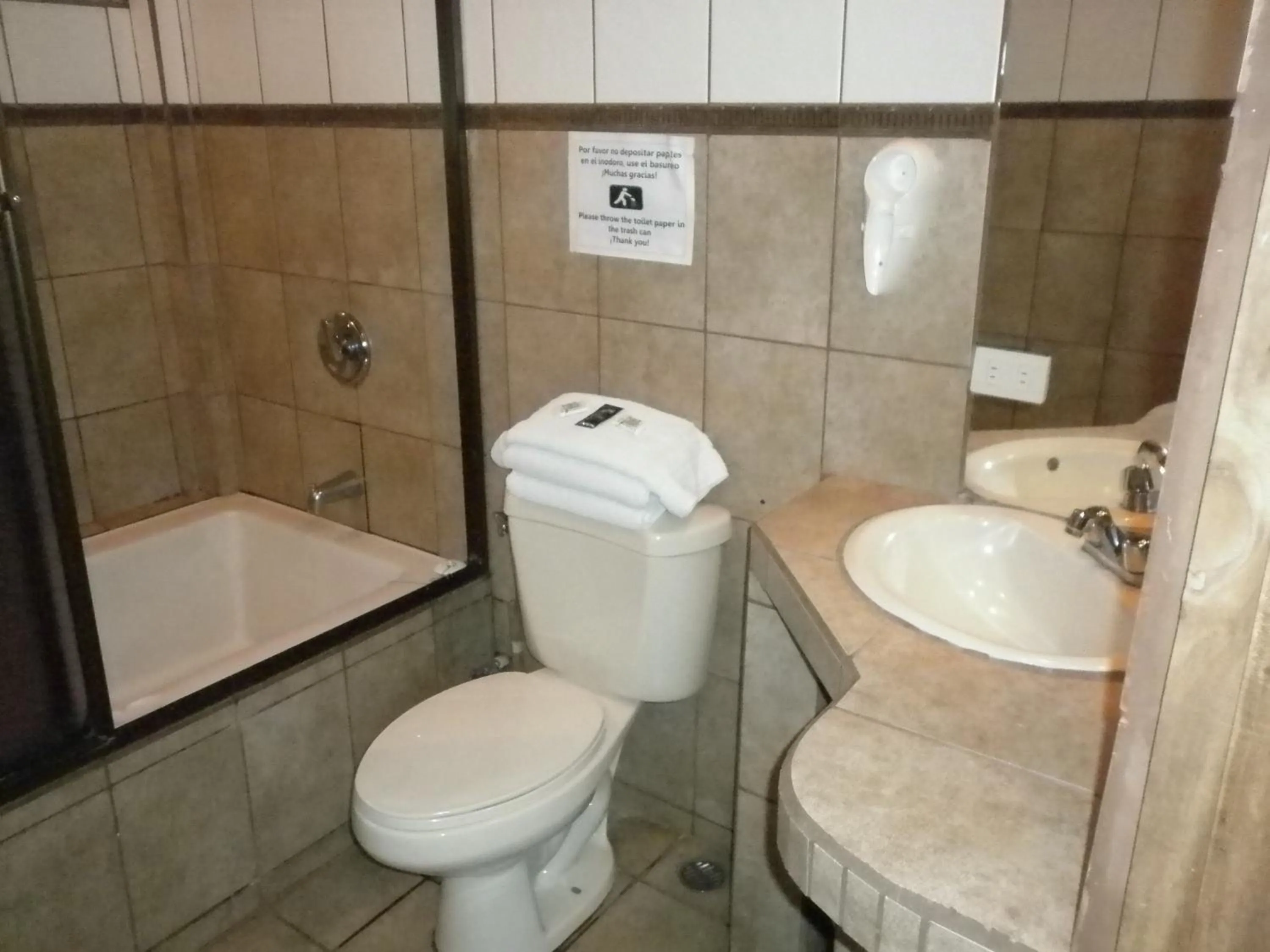 Bathroom in Hotel Cibeles Resort