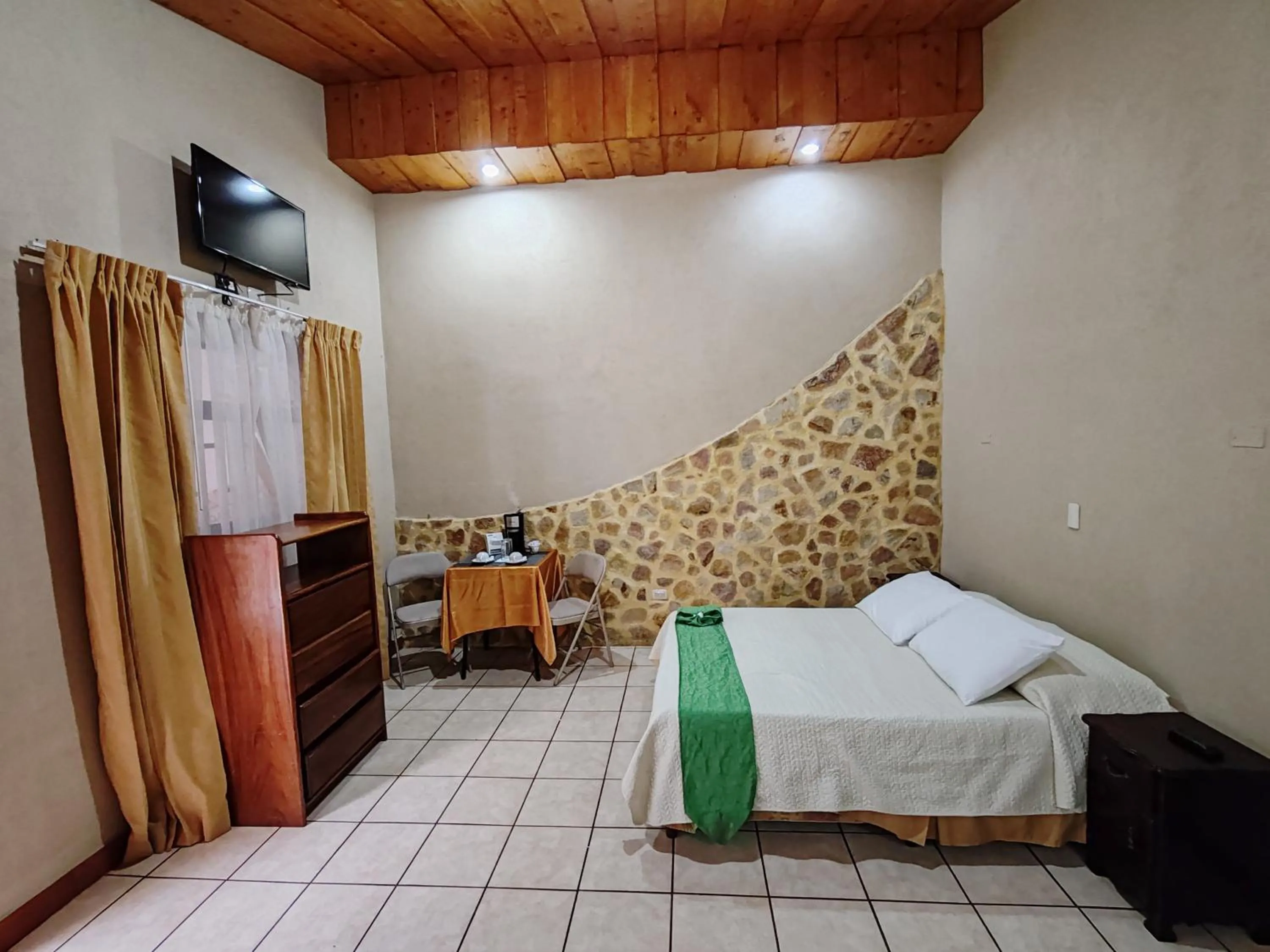 Bed in Hotel Cibeles Resort