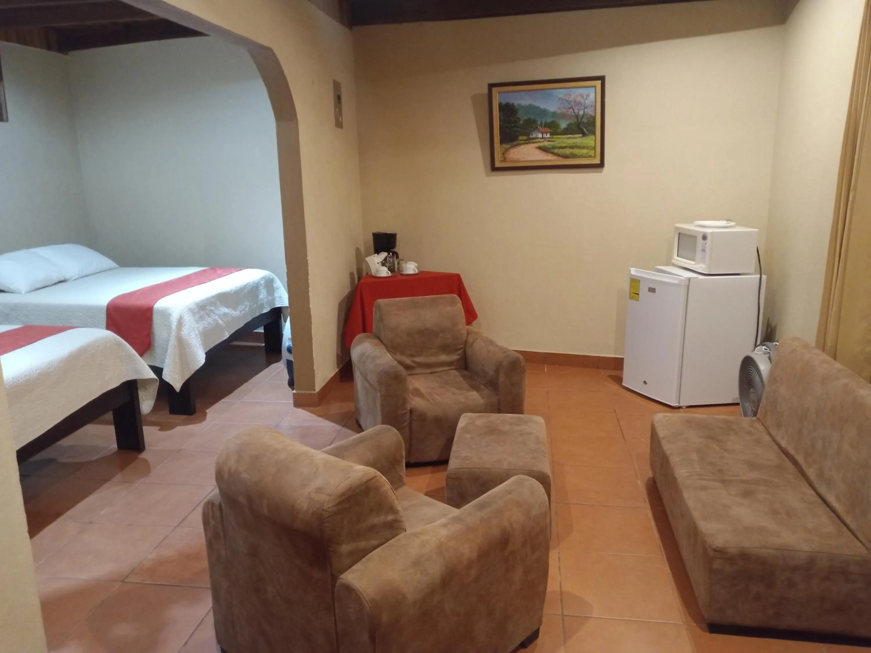 Photo of the whole room, Bed in Hotel Cibeles Resort