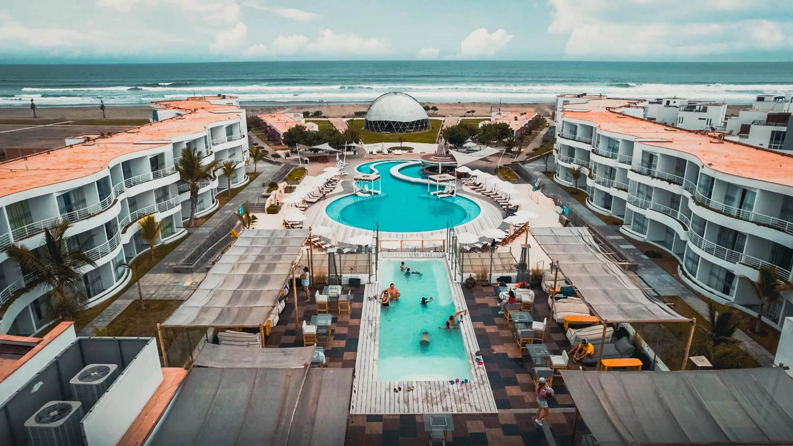 Swimming pool in VPX Hotel