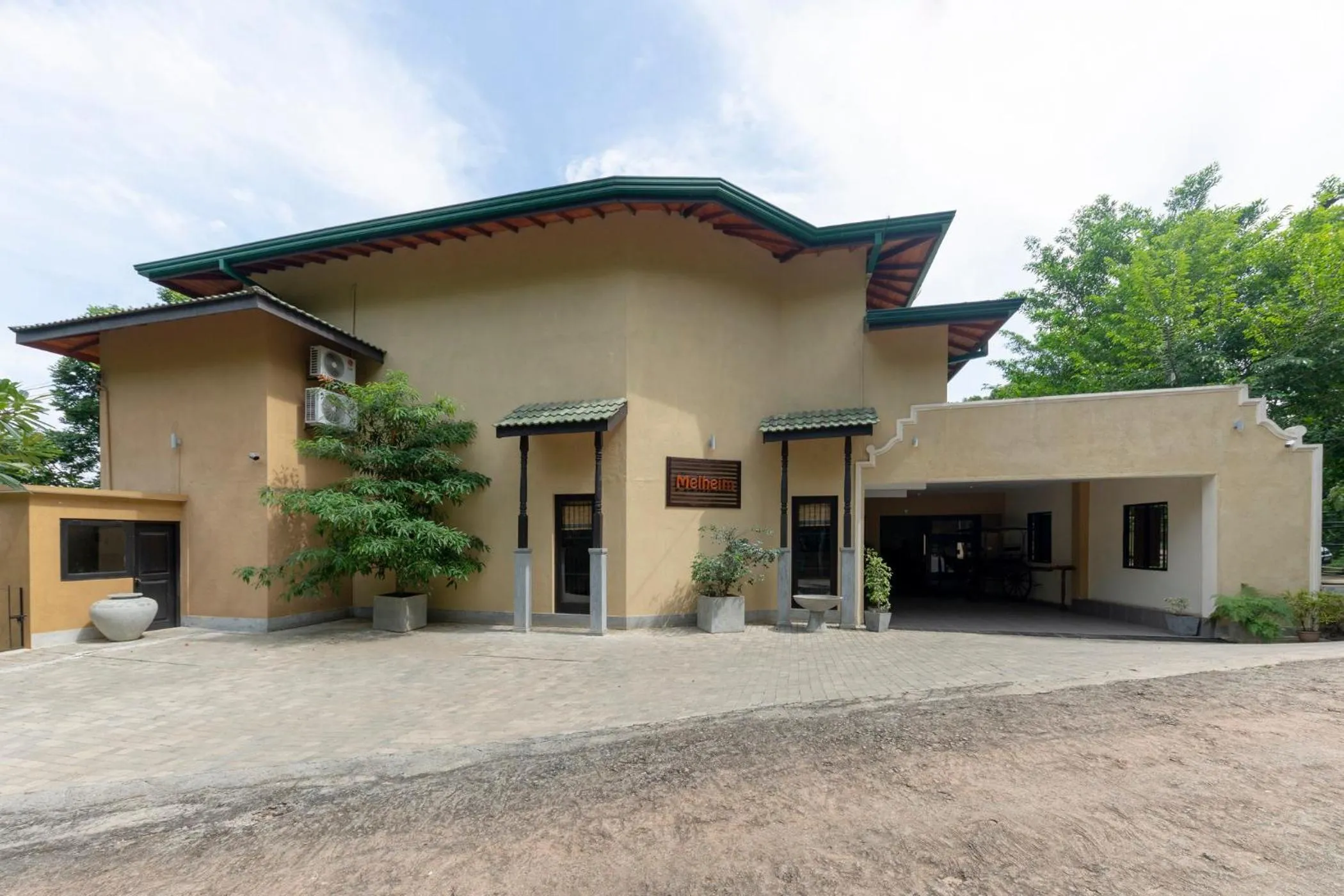 Property building in Melheim Kandy Villas