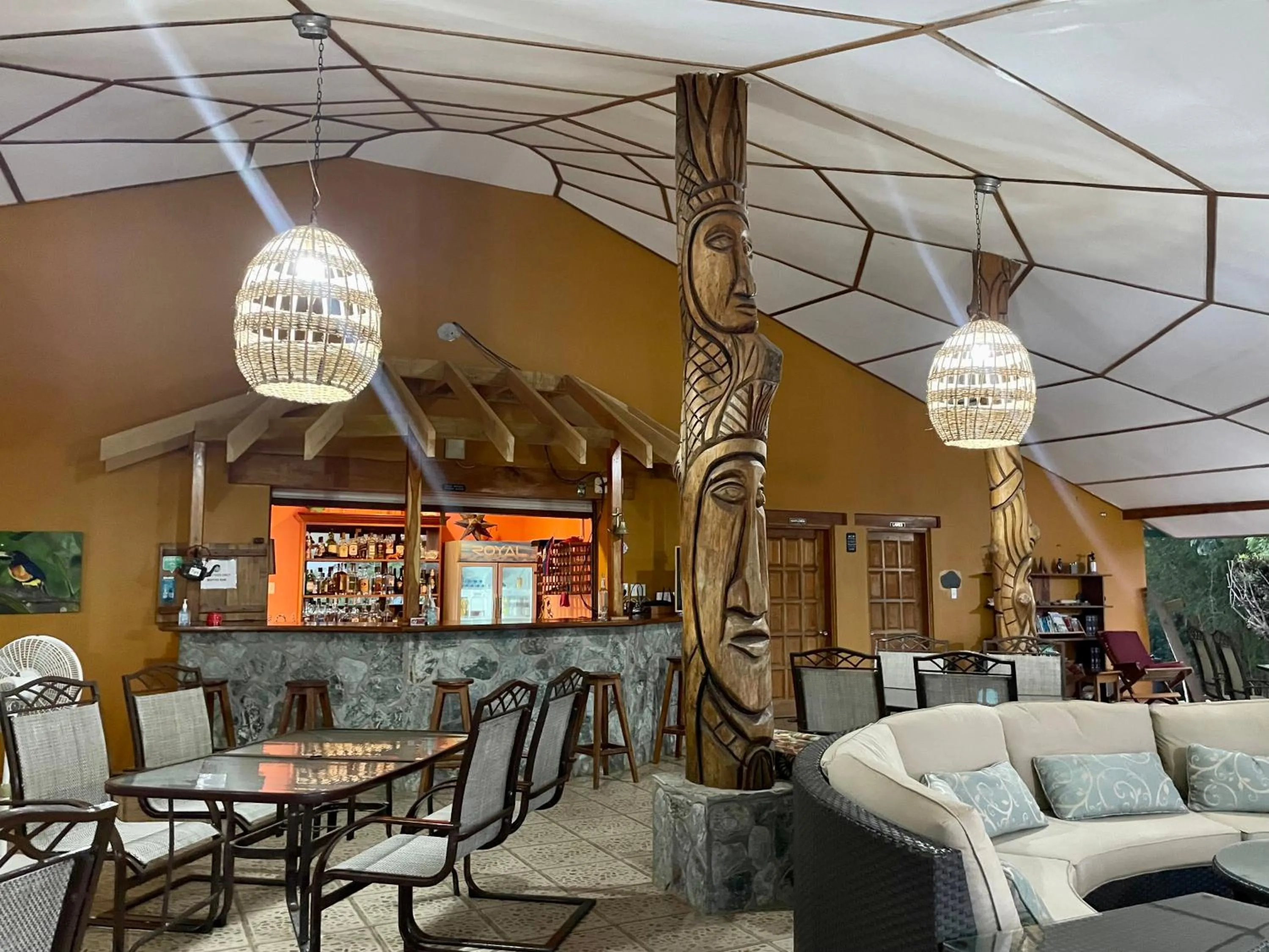 Property building in Gumbo Limbo Jungle Resort