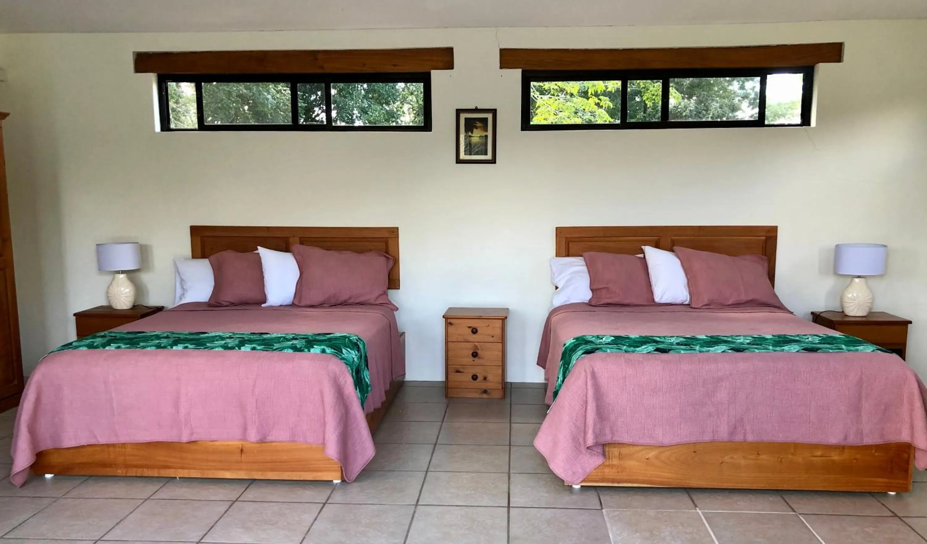 Bed in Gumbo Limbo Jungle Resort