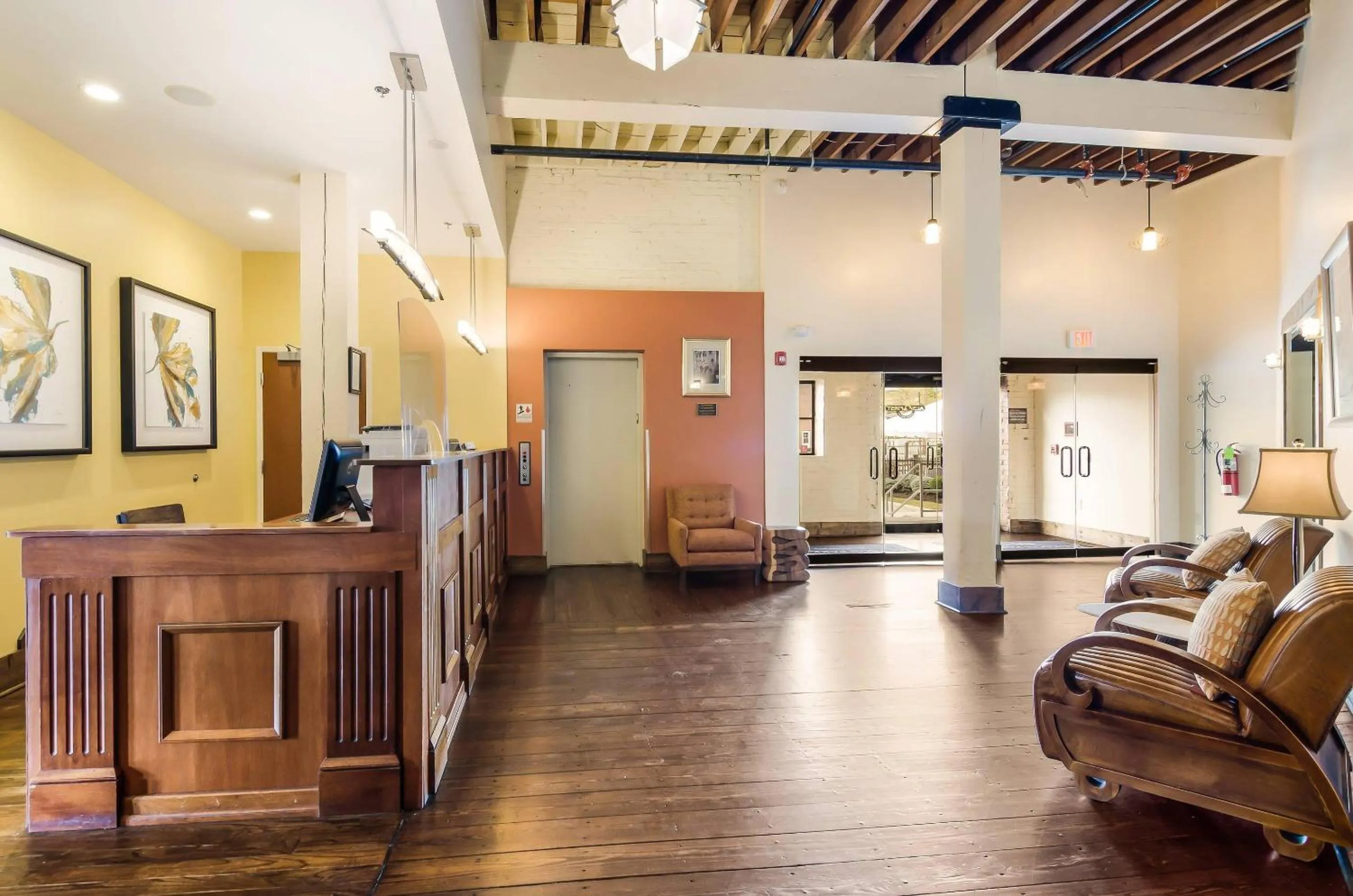 Lobby or reception in Jackson Park Inn, an Ascend Collection Hotel