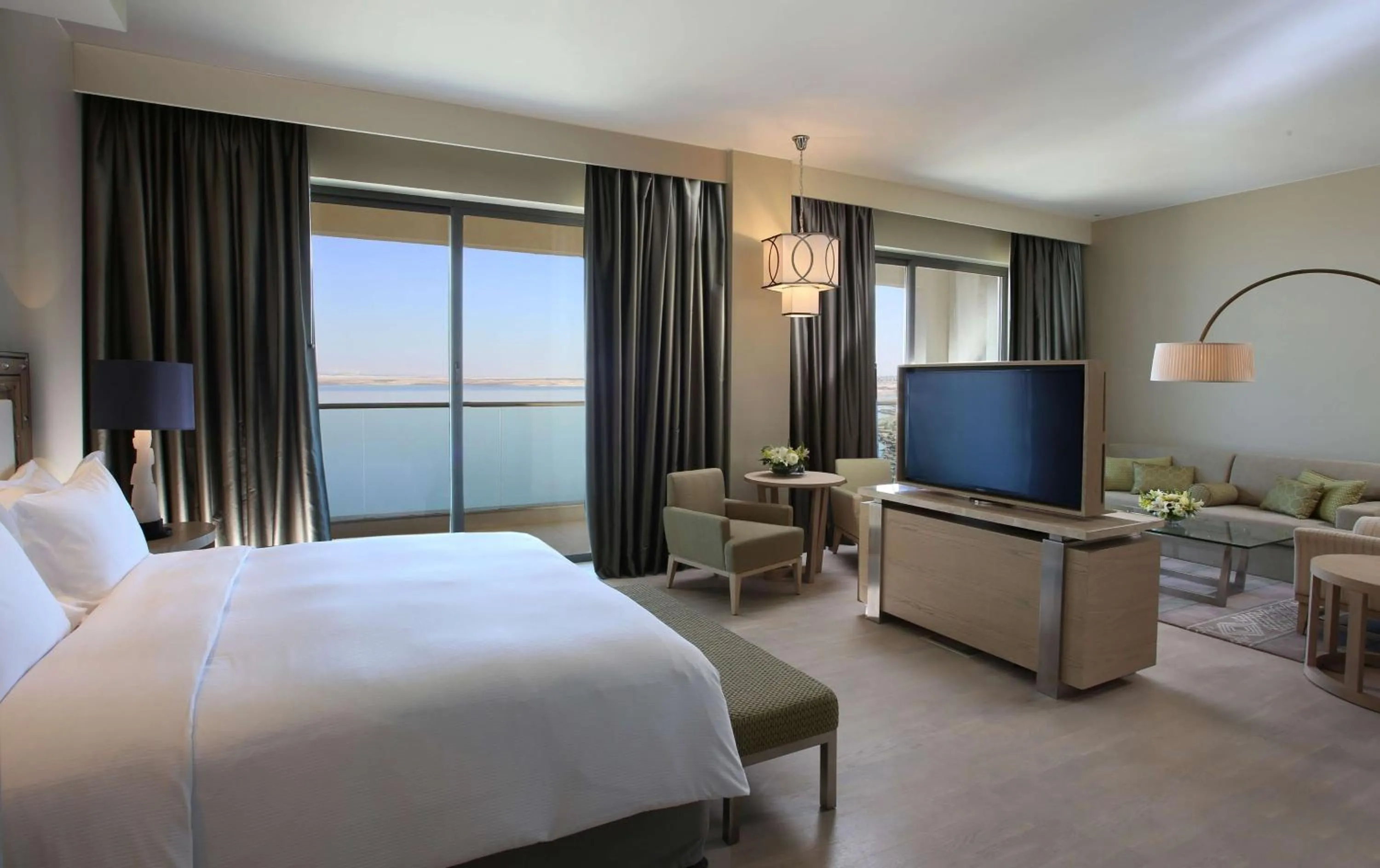 Bed in Hilton Dead Sea Resort & Spa