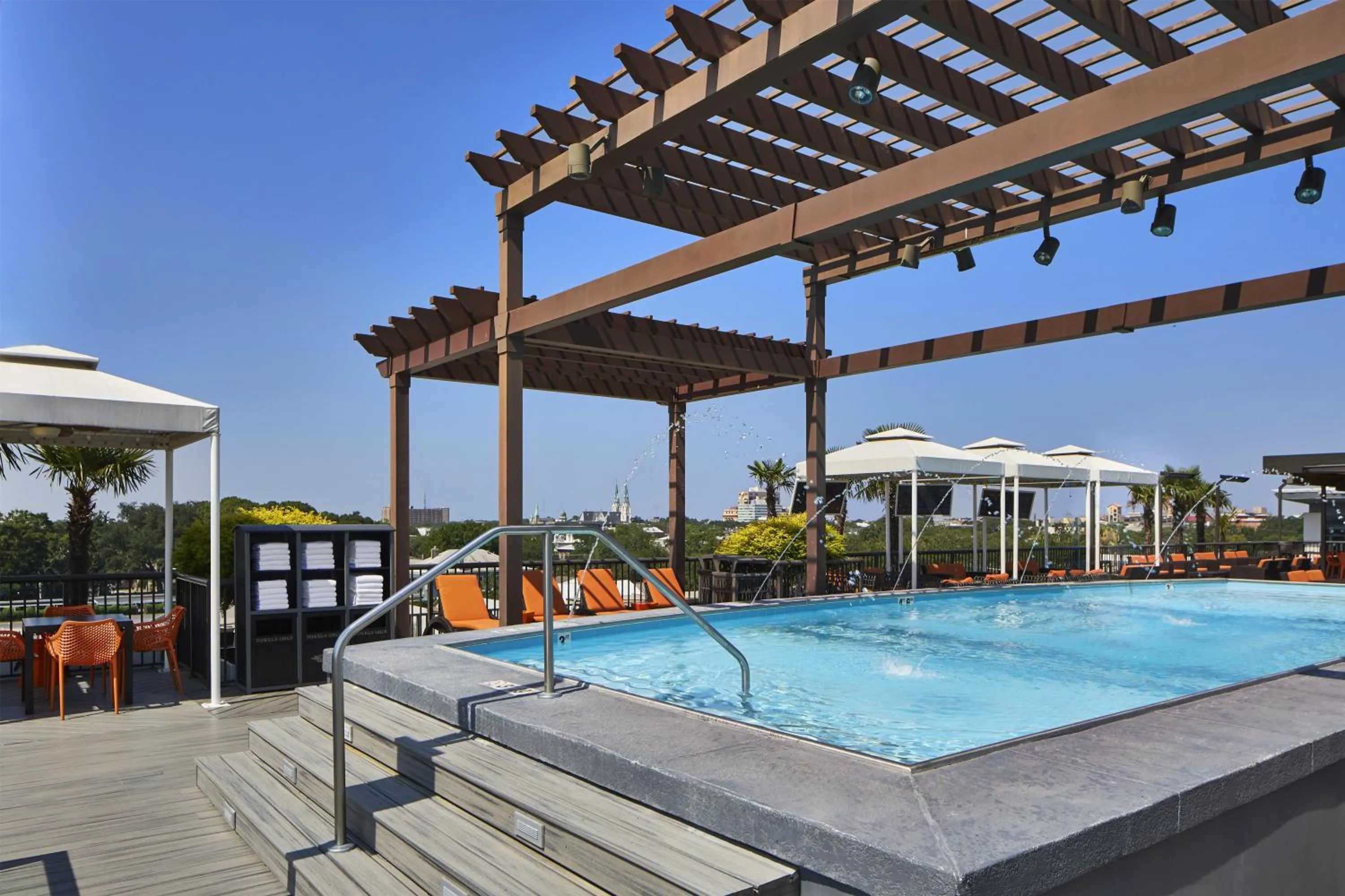 Pool view in Homewood Suites Savannah Historic District/Riverfront