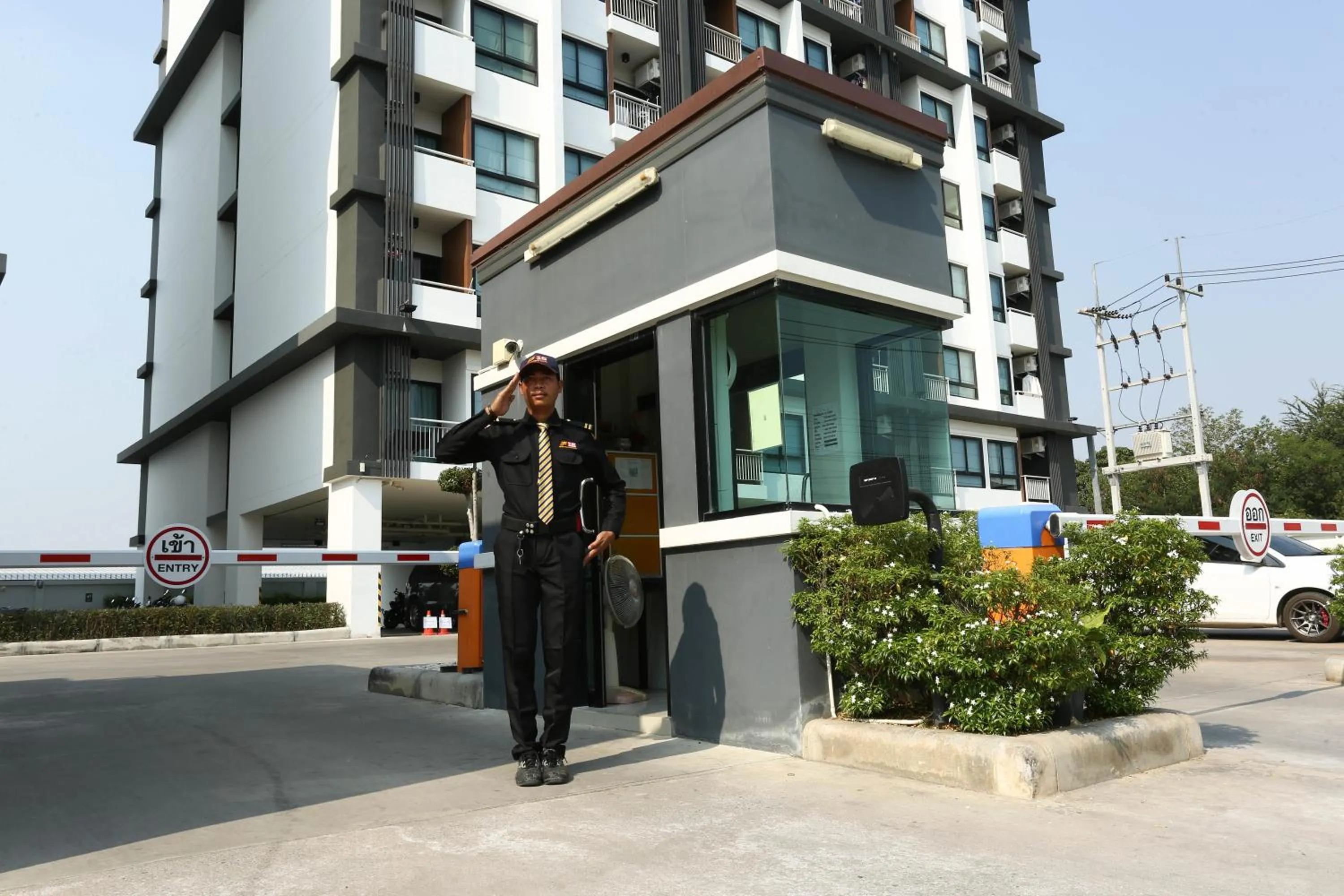 JK LIVING Hotel And Service Apartment