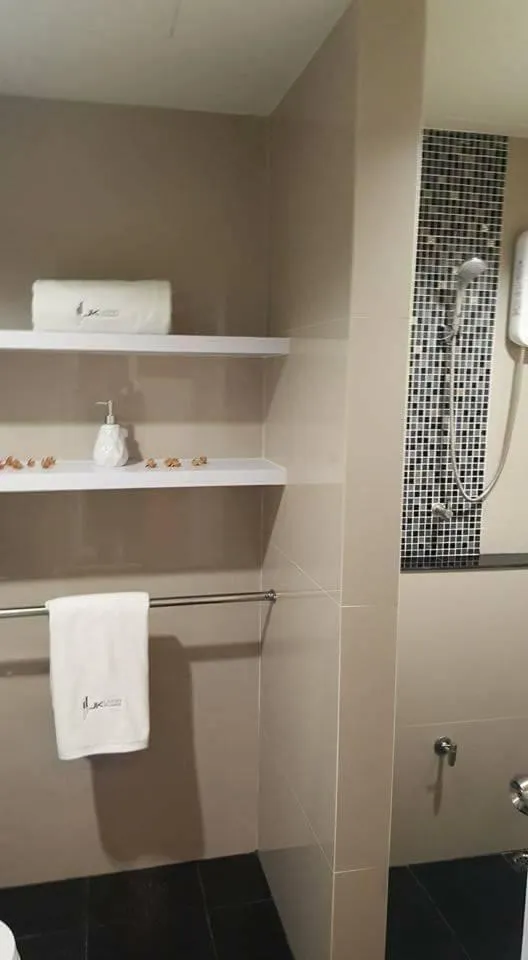 Bathroom in JK LIVING Hotel And Service Apartment