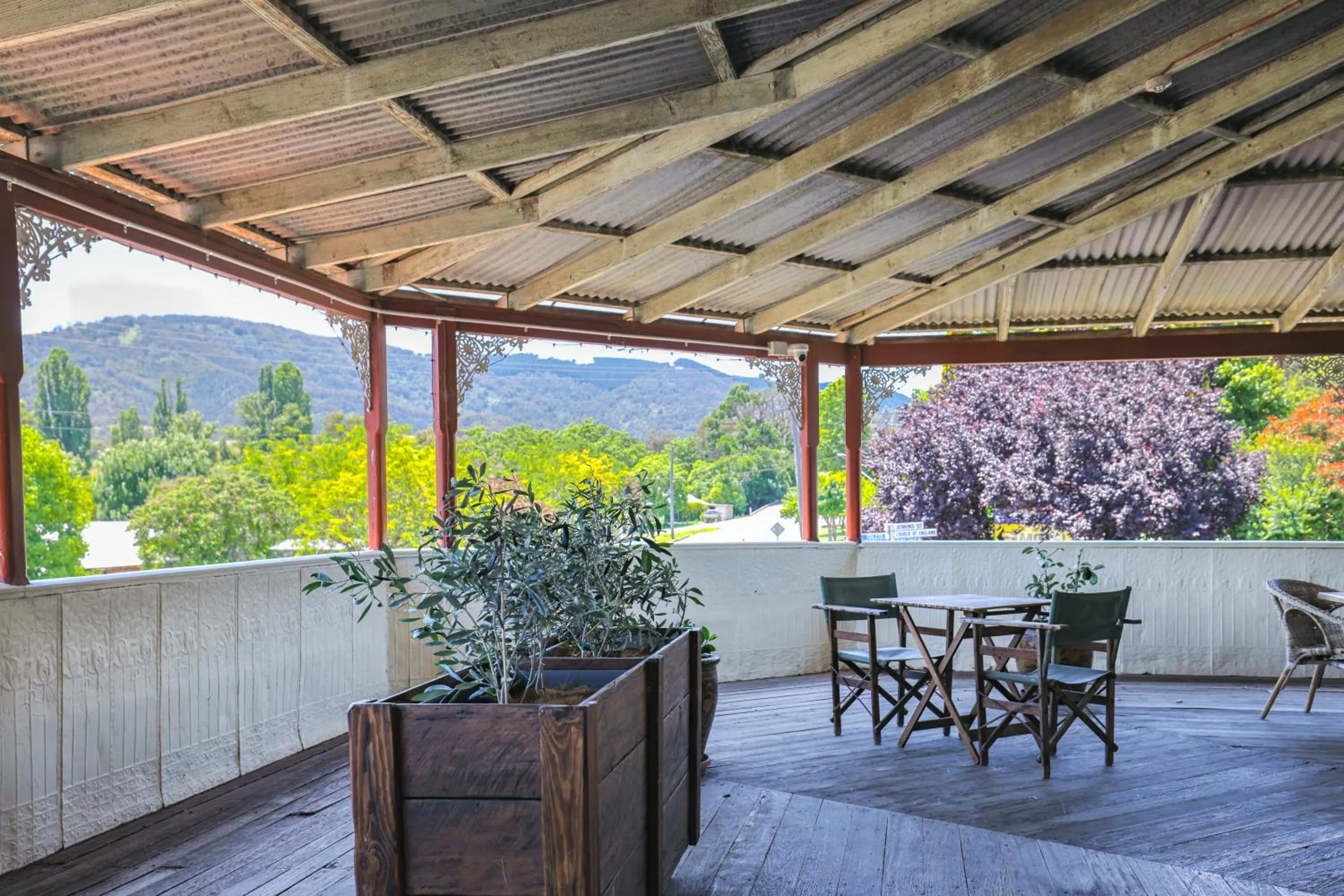 Balcony/Terrace in Peel Inn Hotel Nundle
