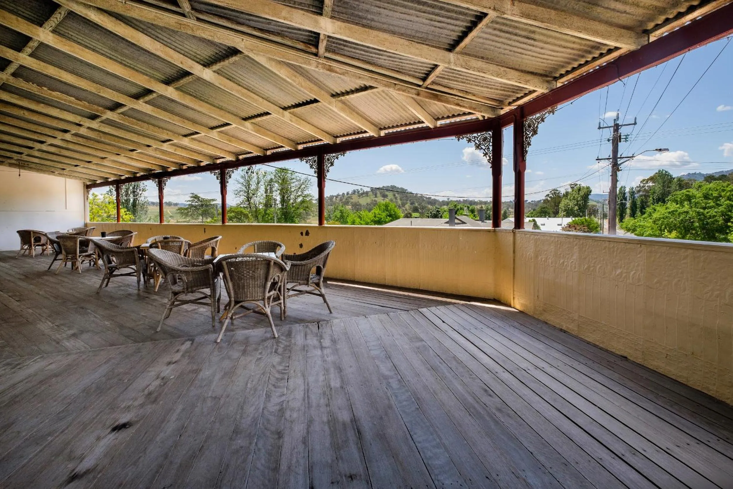 Balcony/Terrace in Peel Inn Hotel Nundle