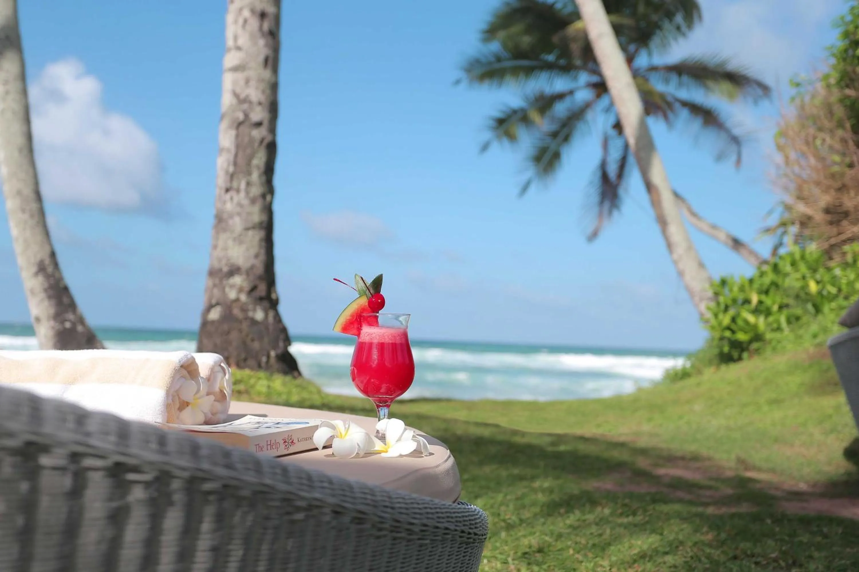 Food and drinks in The Frangipani Tree by Edwards Collection - Thalpe