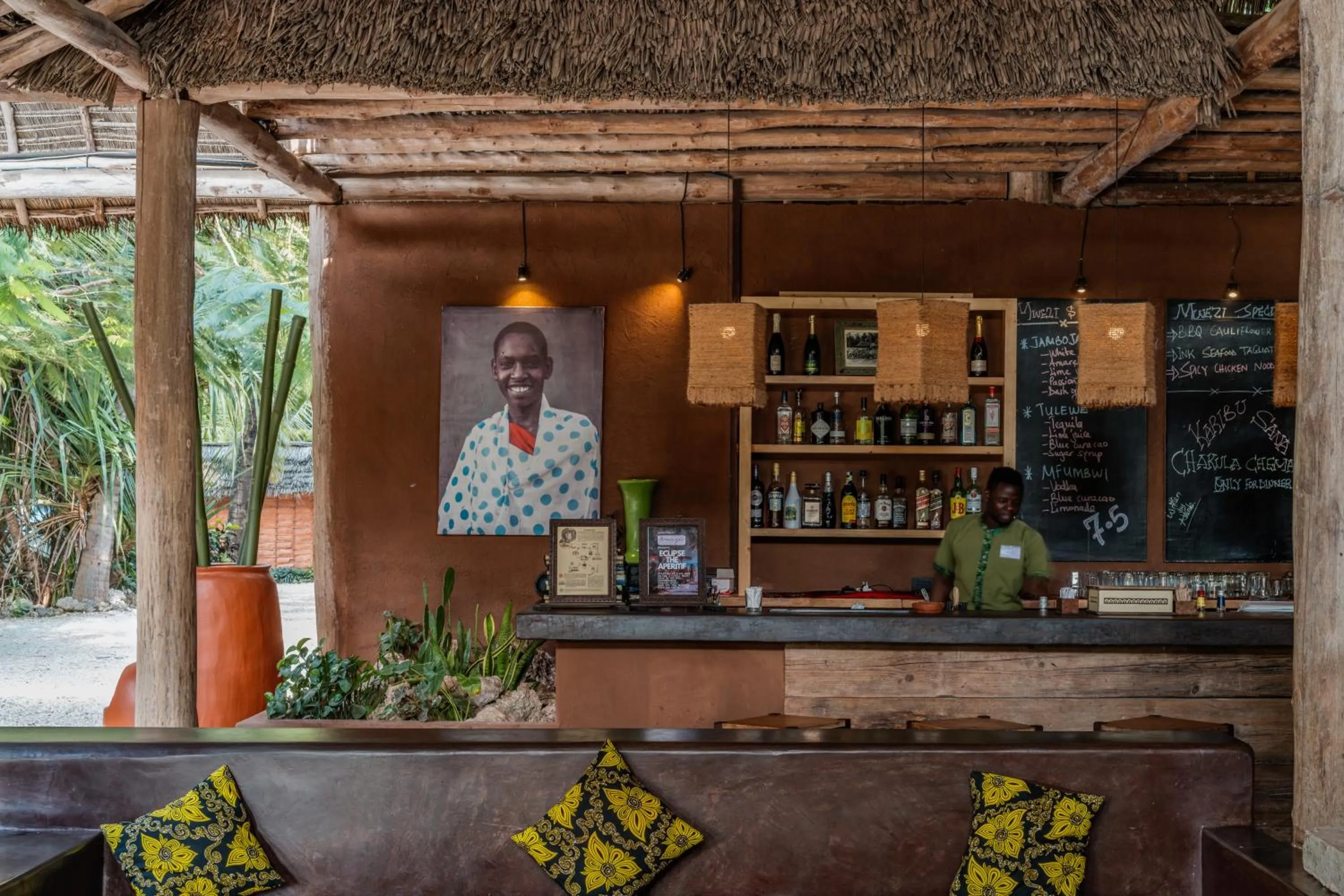 Lounge or bar in Mwezi Boutique Resort