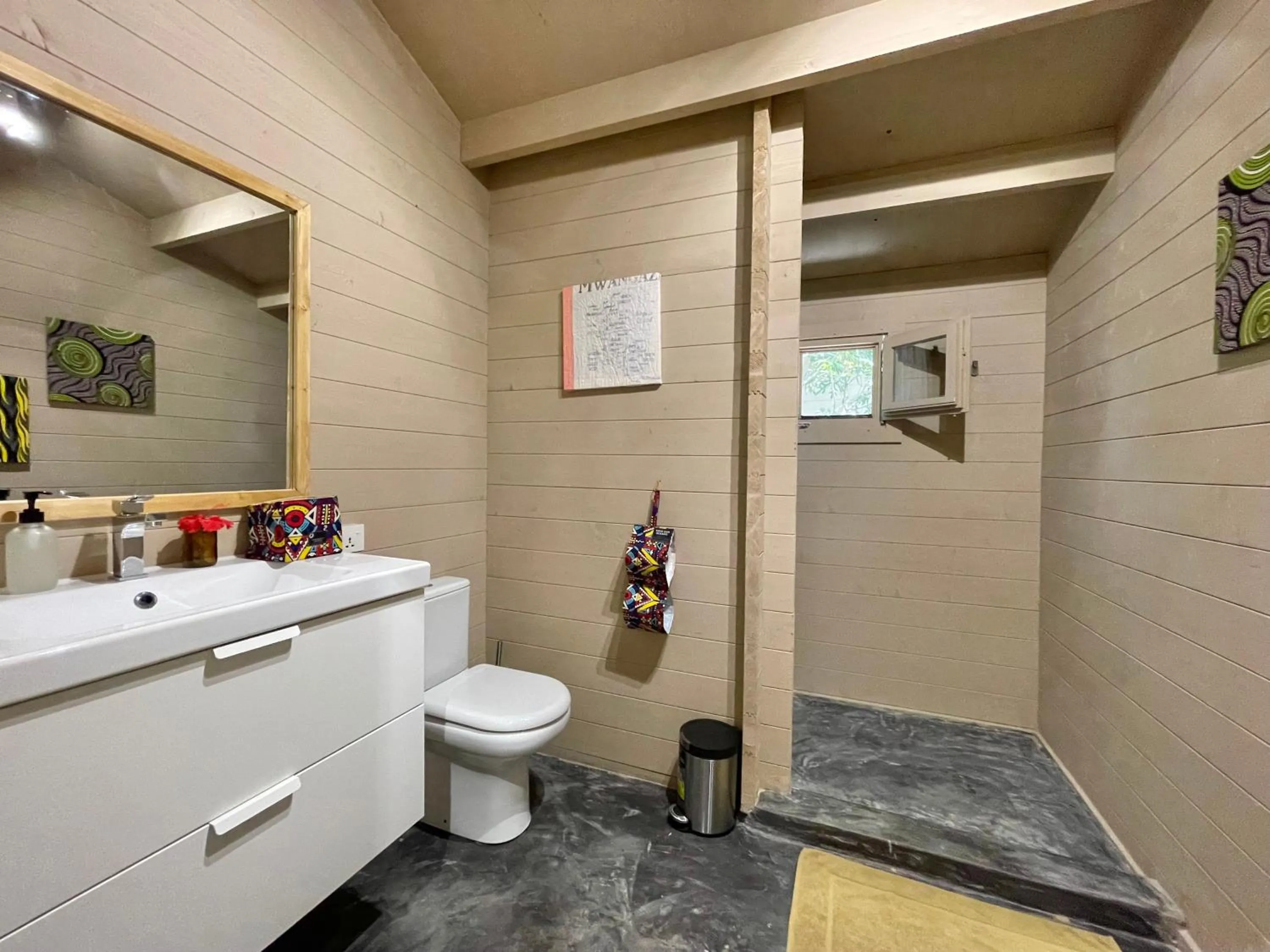 Toilet in Mwezi Boutique Resort