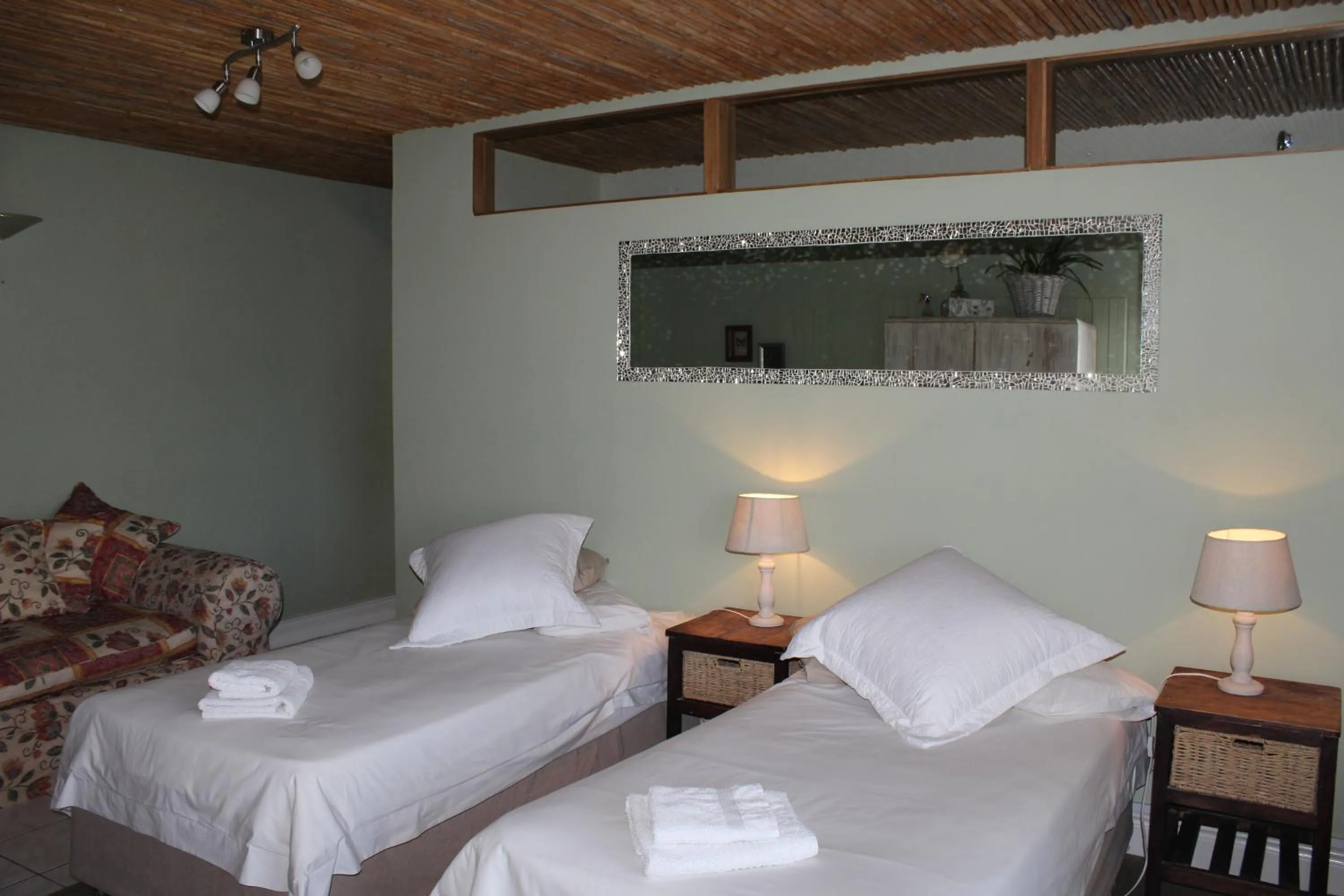 Bed in Bluebottle Guesthouse