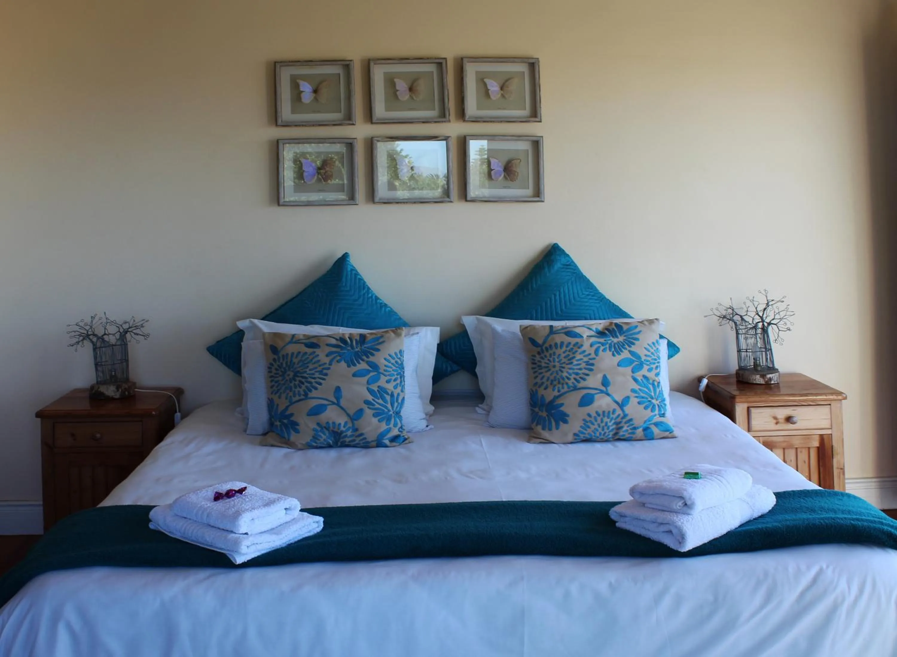 Bed in Bluebottle Guesthouse