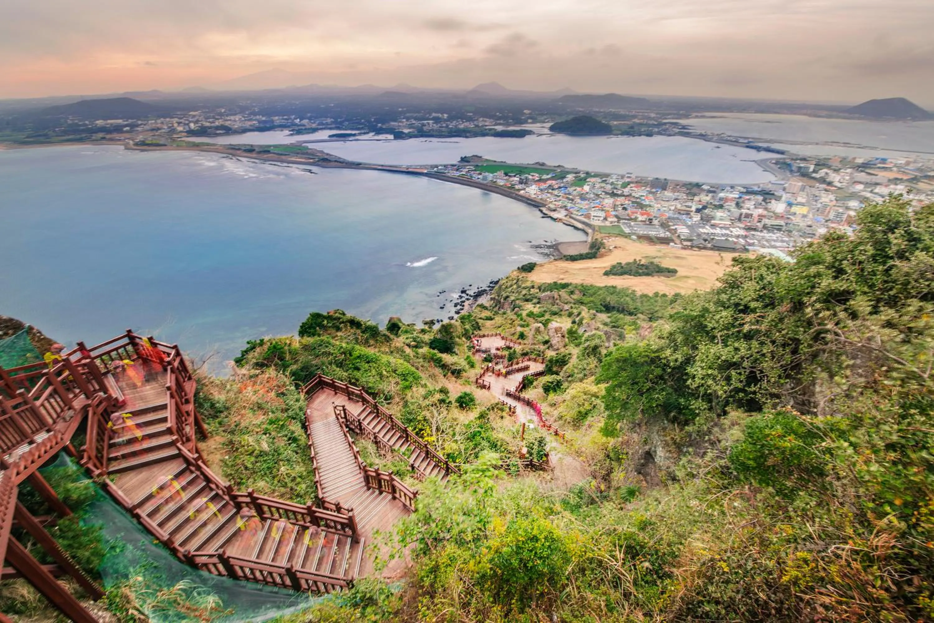 Nearby landmark in Hotel Aroha