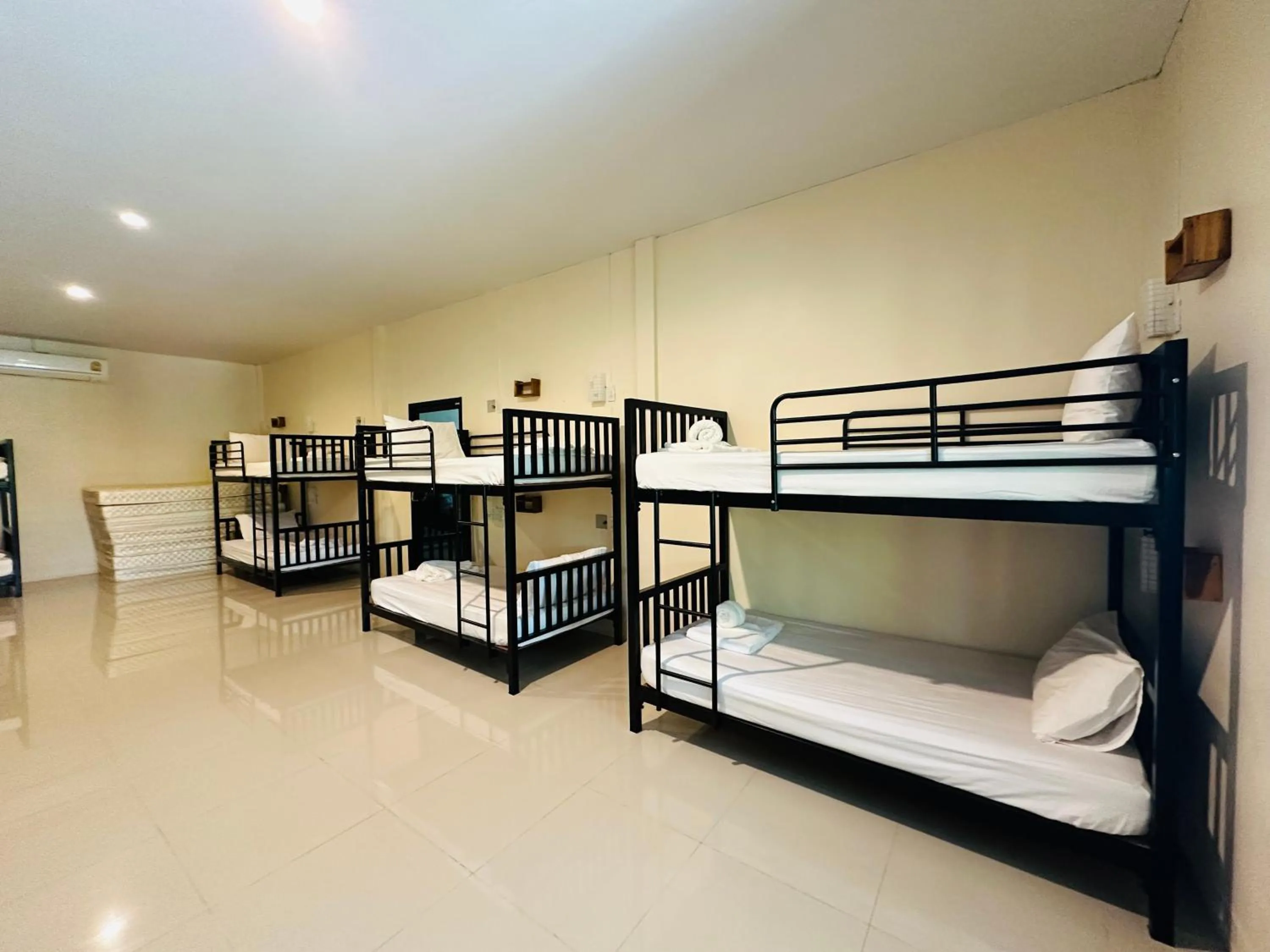 Bed in Koh Jum Bungalow & Hostel