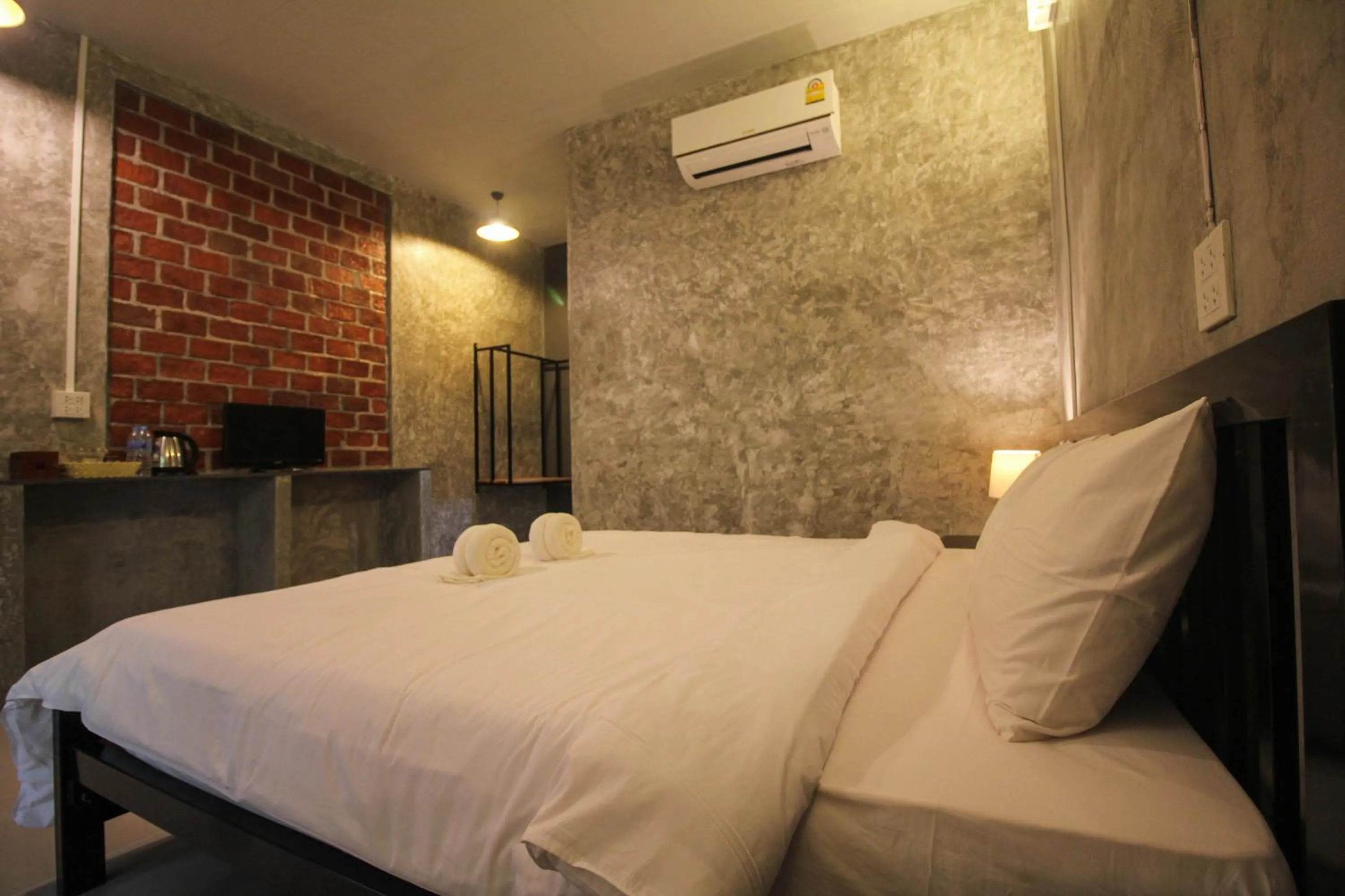 Bed in Koh Jum Bungalow & Hostel