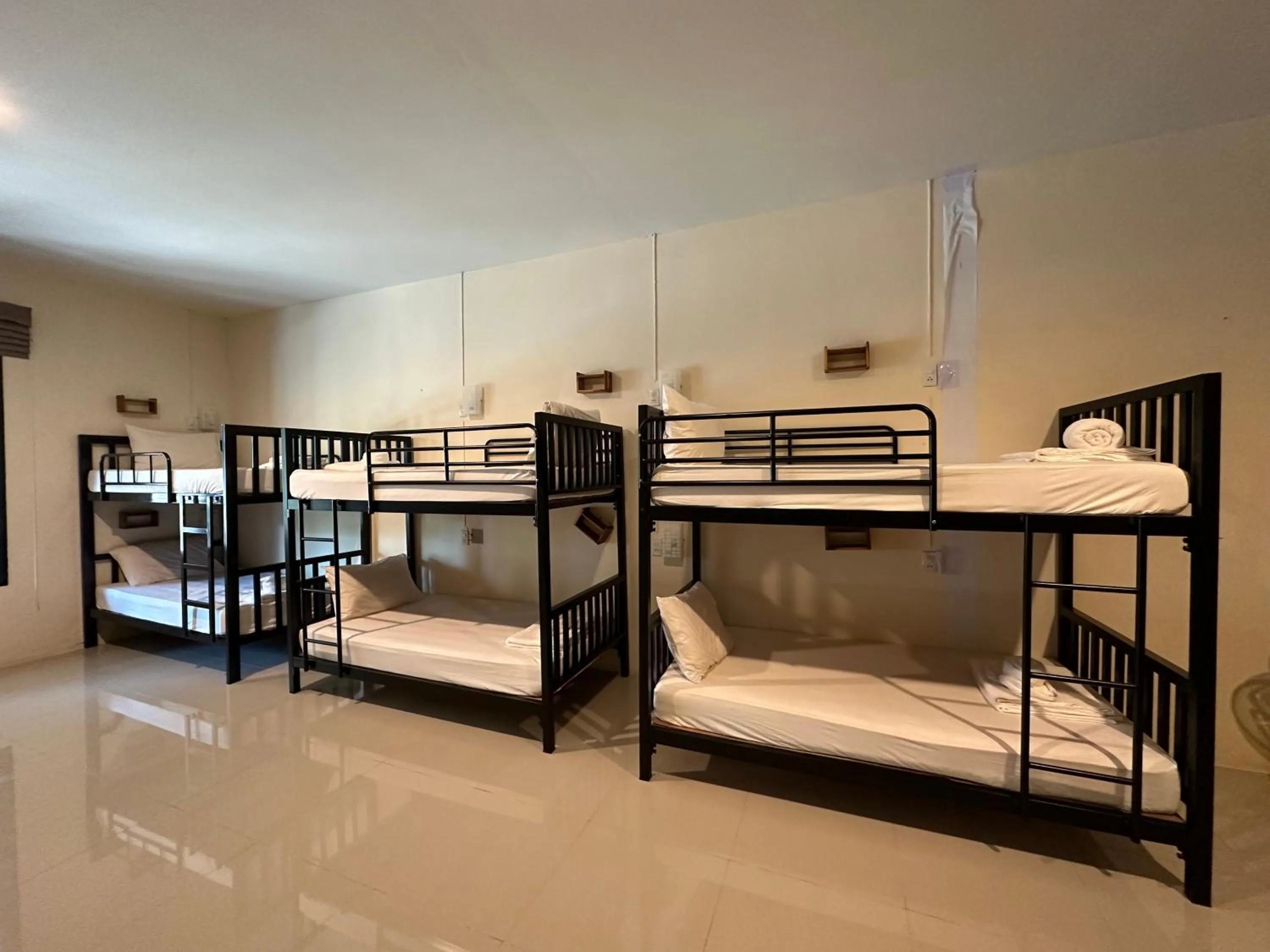 Bed in Koh Jum Bungalow & Hostel