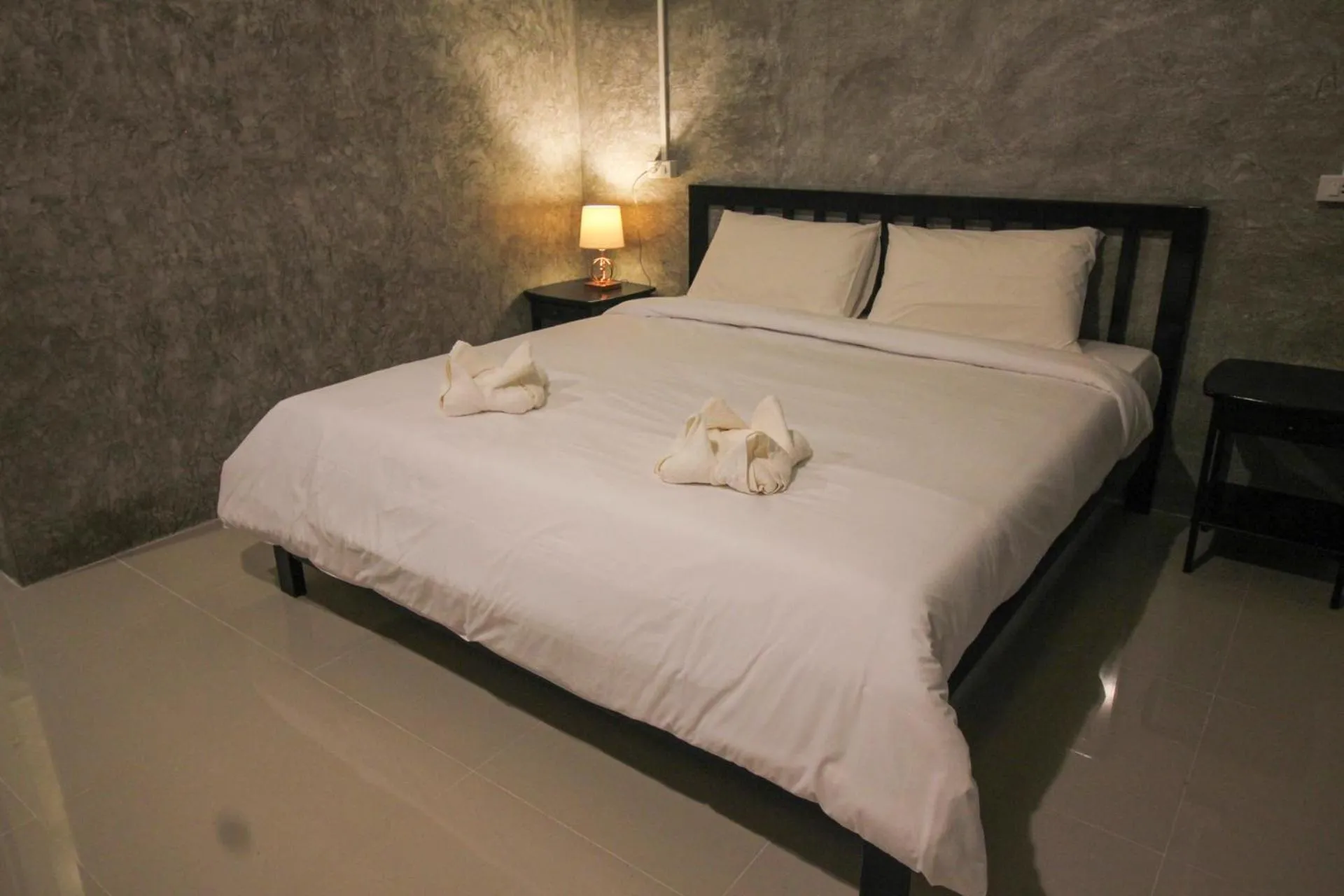 Bed in Koh Jum Bungalow & Hostel