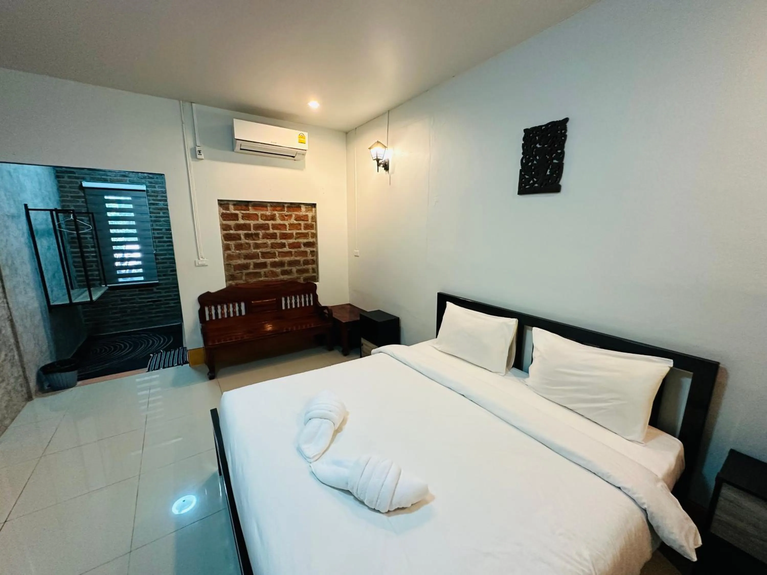 Bed in Koh Jum Bungalow & Hostel