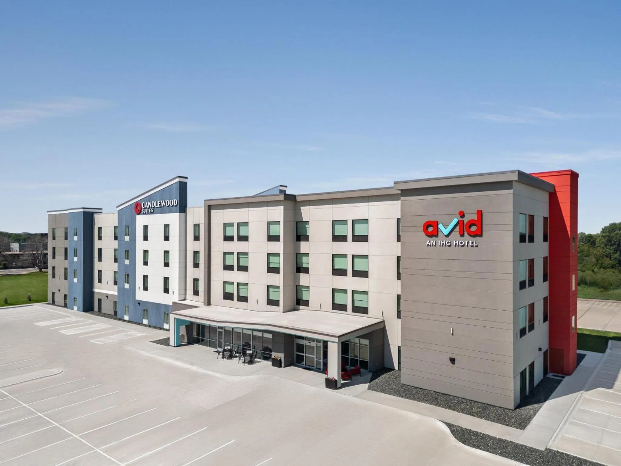 Property building in avid hotel Bellefonte by IHG