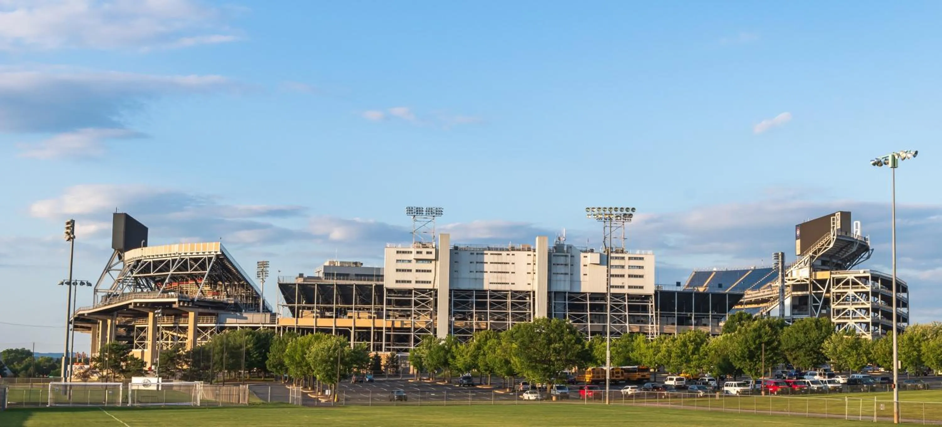 Area and facilities in avid hotel Bellefonte by IHG
