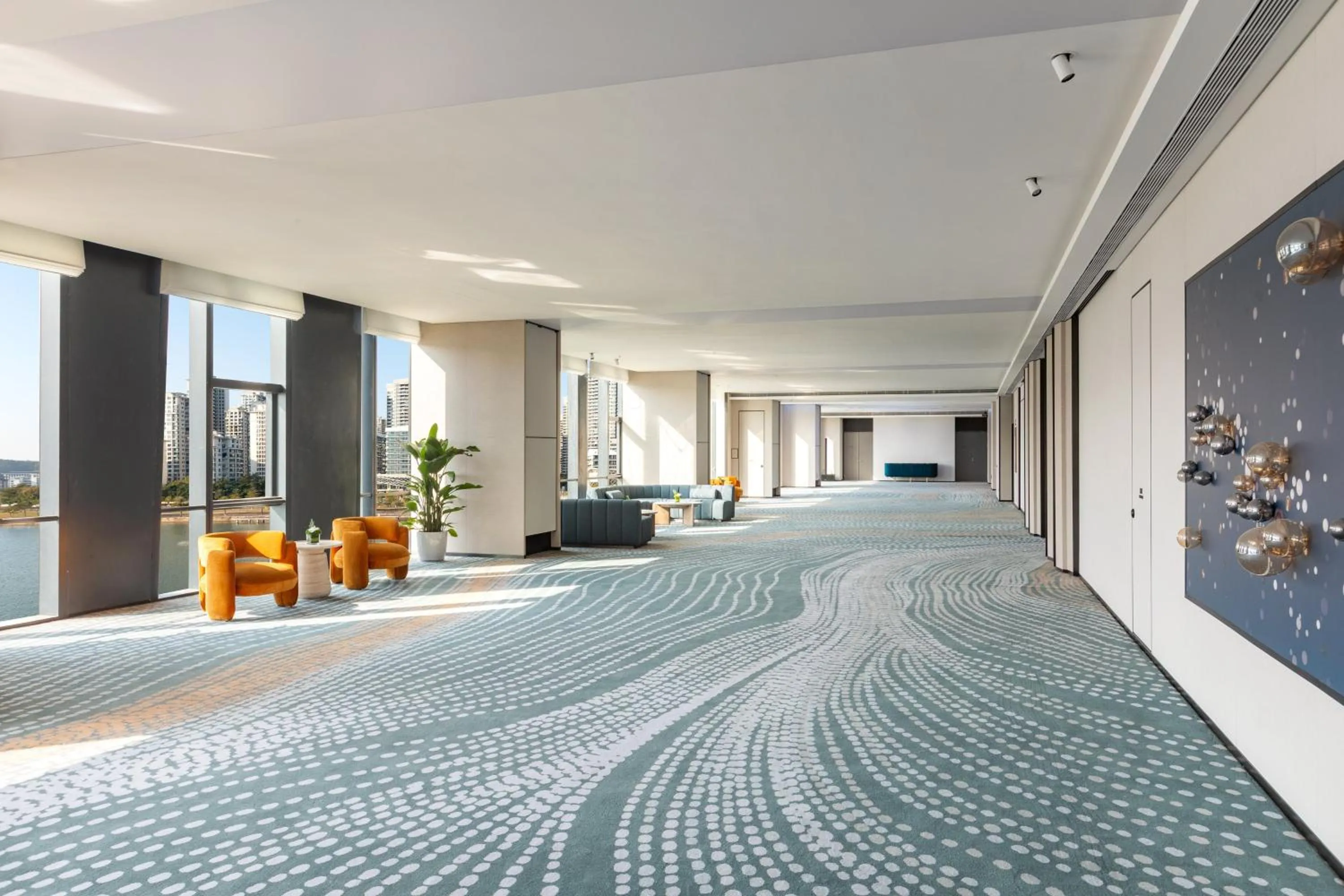 Meeting/conference room in Hotel Indigo Zhuhai Hengqin by IHG