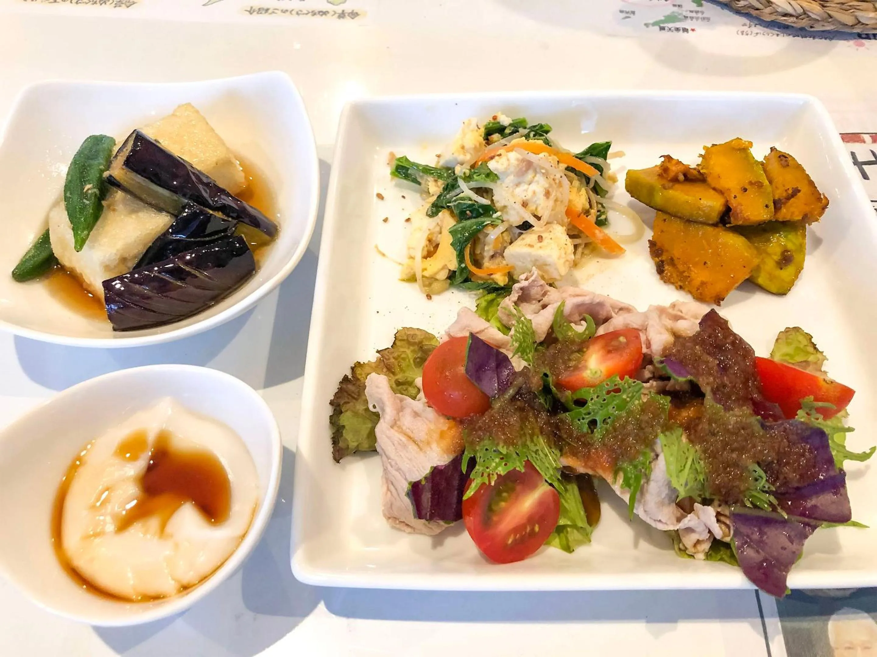 Dinner in Minshuku Irayoi