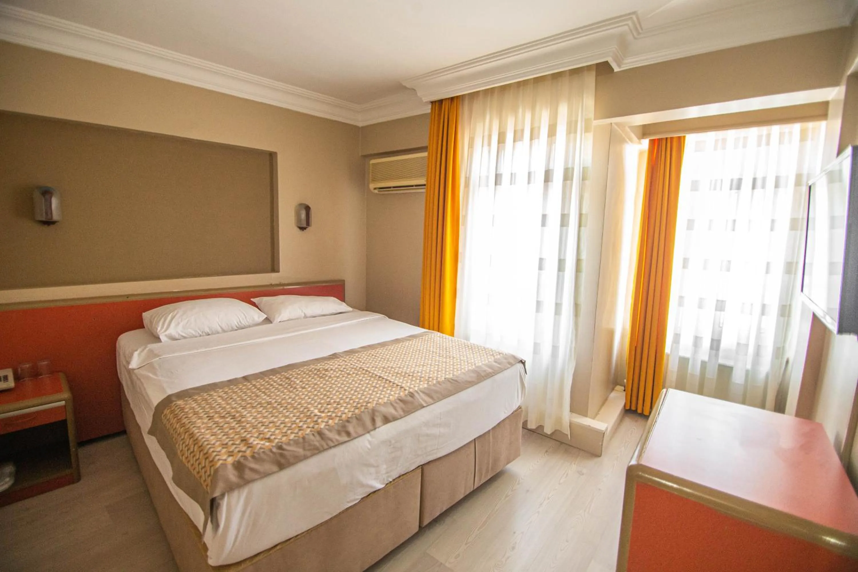 Bed in Sahinler Hotel