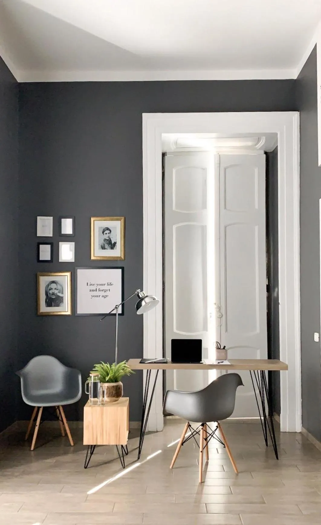 Photo of the whole room in Serendipity