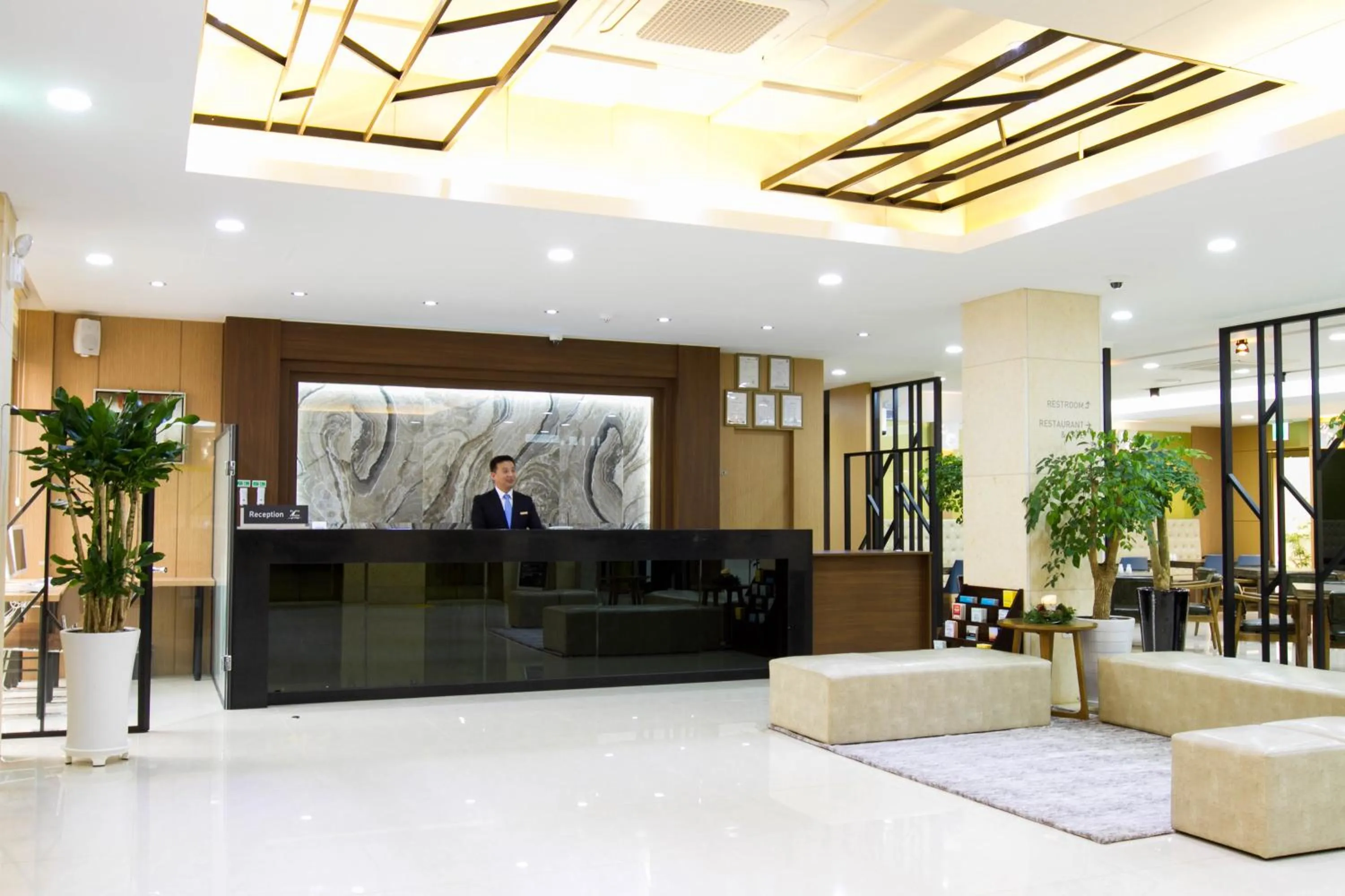 Lobby or reception in Black Sands Hotel Jeju